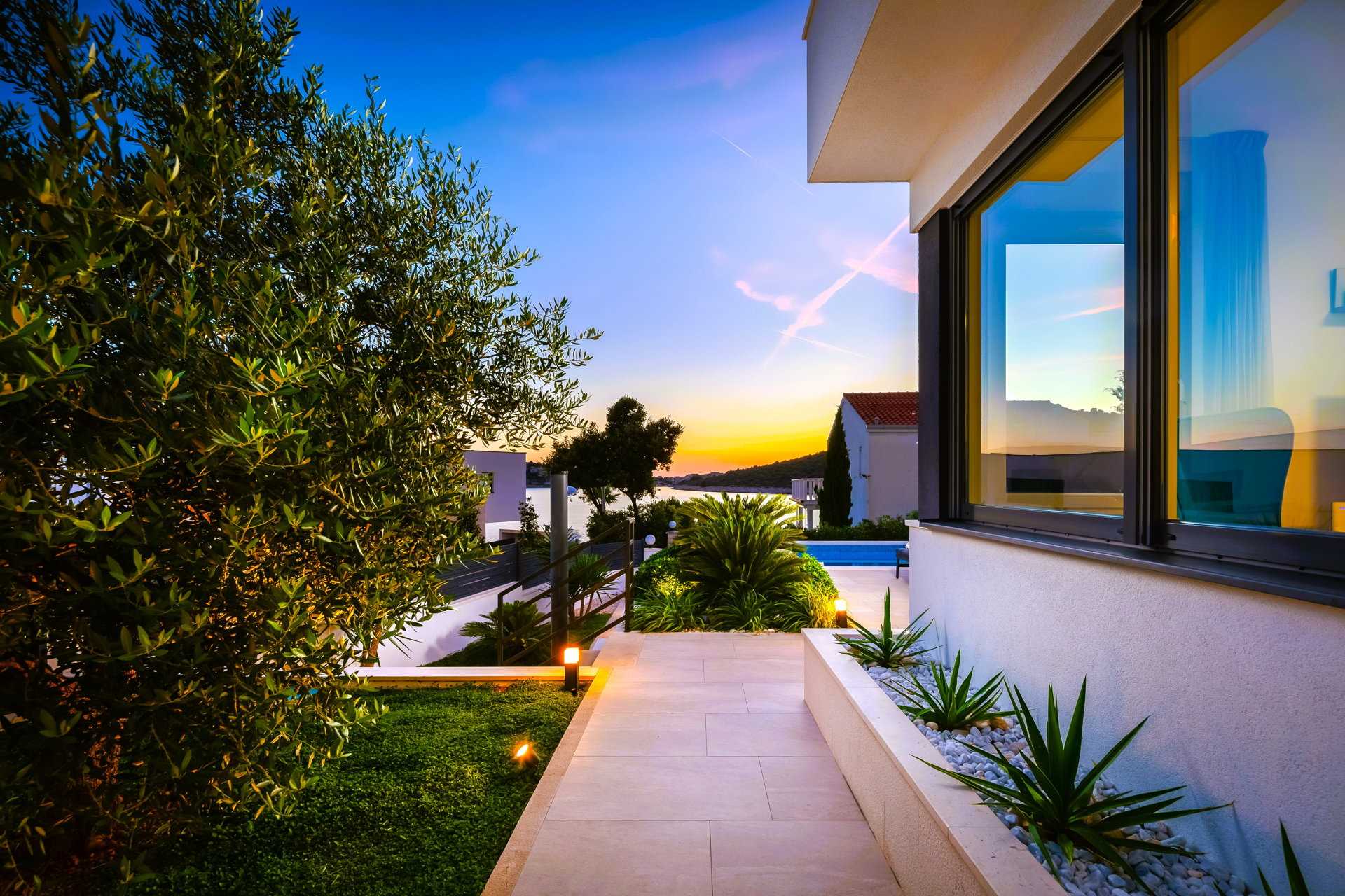 Luxury Villa Tempera with Pool