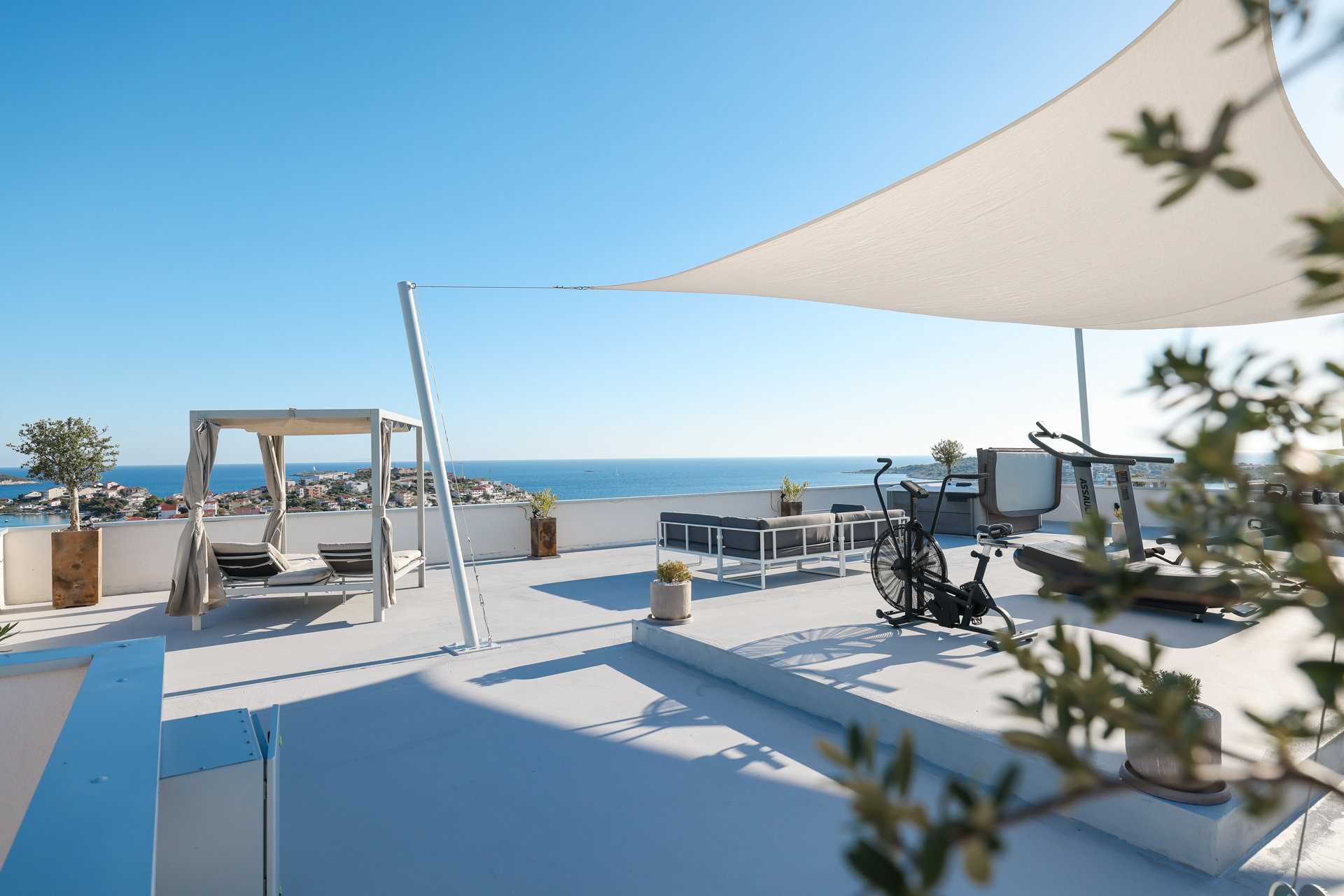 Villa Regina Azzurra with Pool