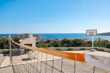 Family-Friendly Villa with Pool in Marina