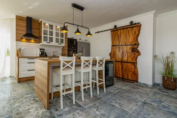 Family-Friendly Villa with Pool in Marina