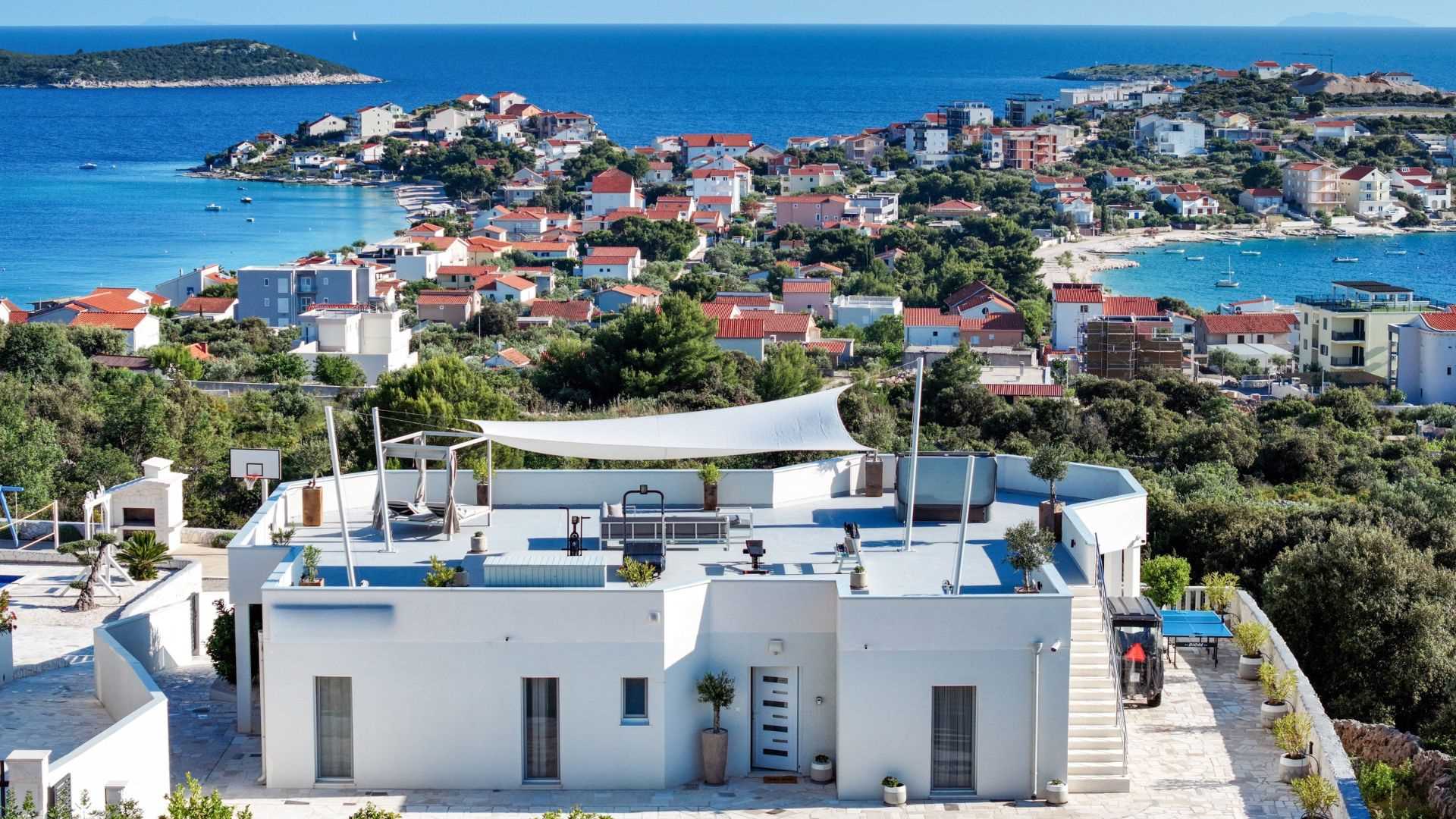 Image of Villa Regina Bianca with Pool