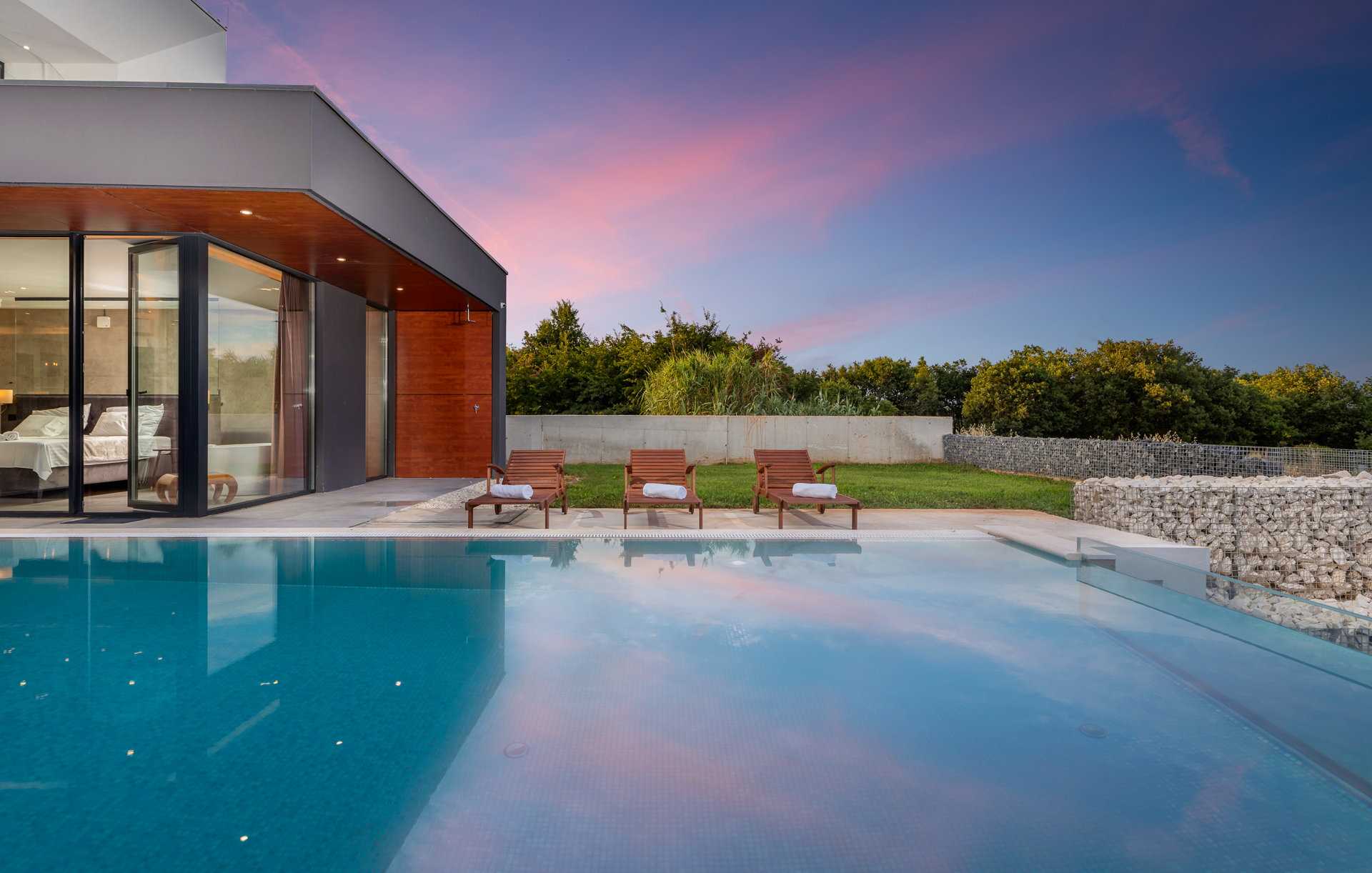 Luxury Villa Borealis with Pool