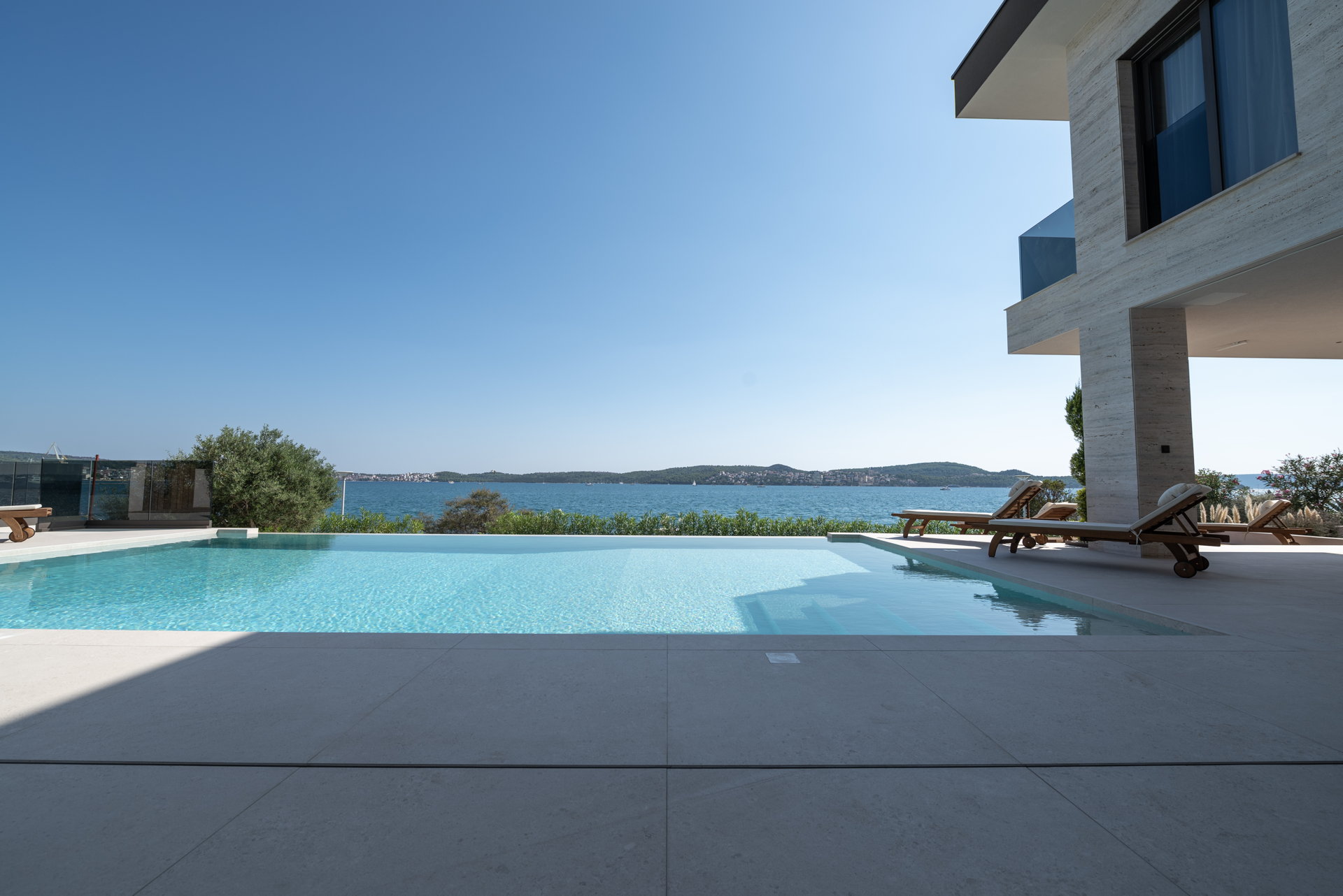 Beachfront Villa Nautilux with Pool