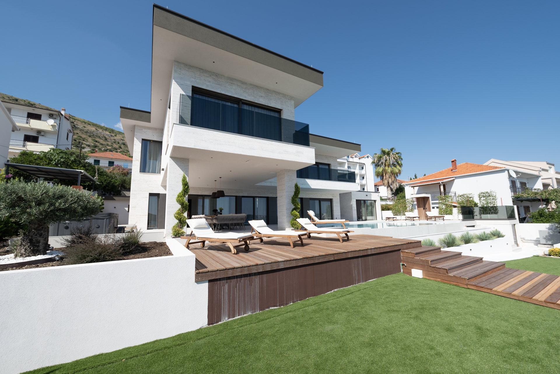 Beachfront Villa Nautilux with Pool