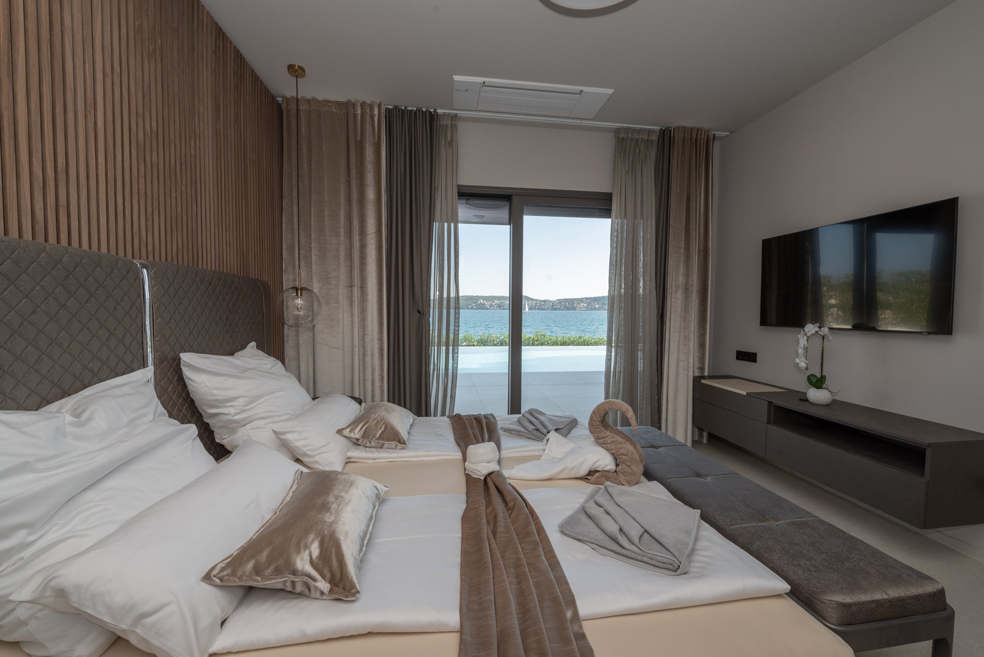 Beachfront Villa Nautilux with Pool