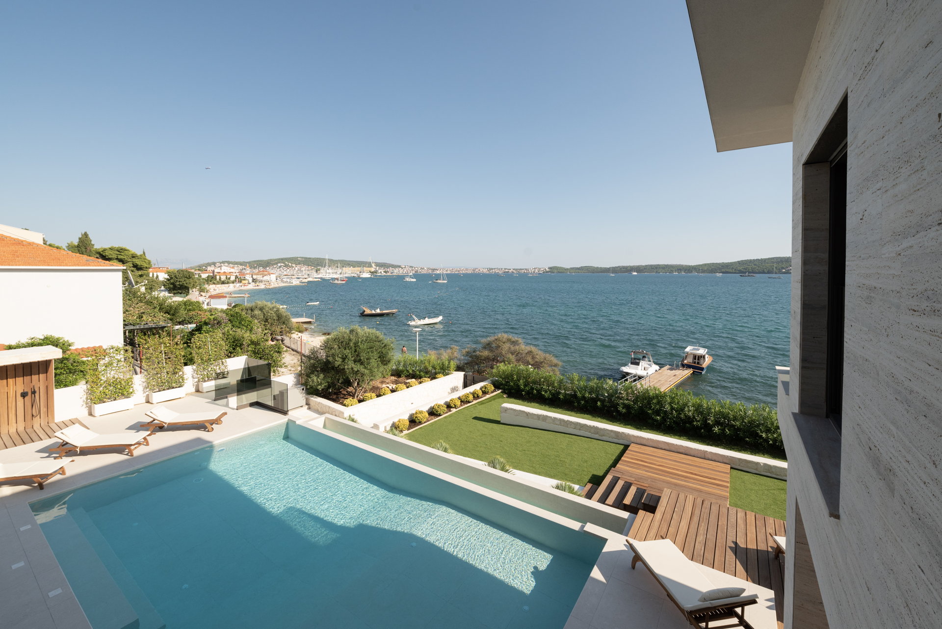 Beachfront Villa Nautilux with Pool