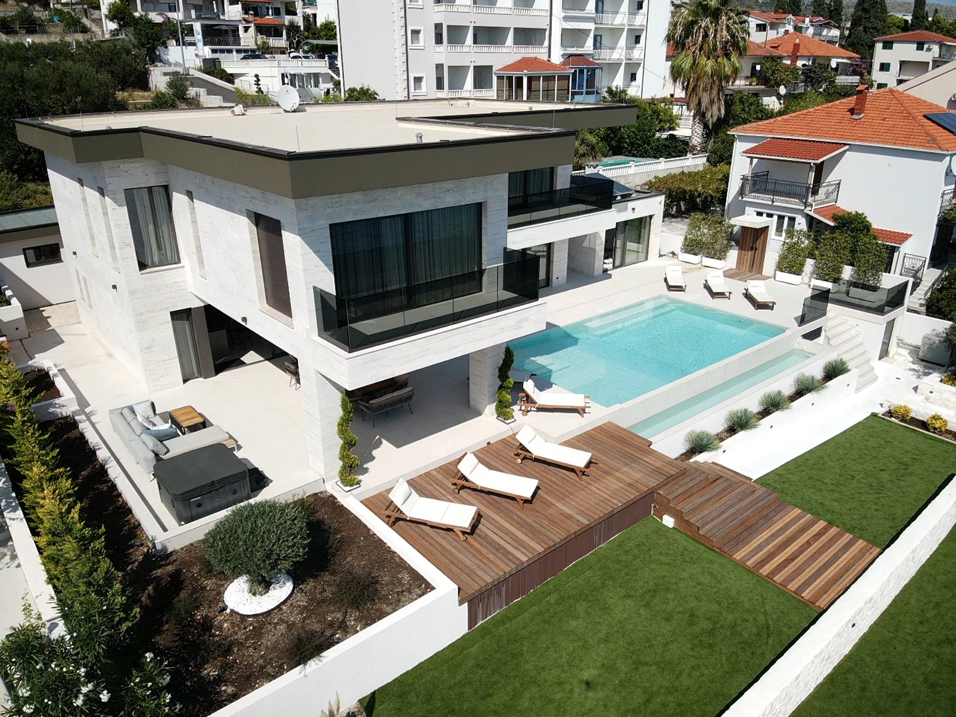 Beachfront Villa Nautilux with Pool