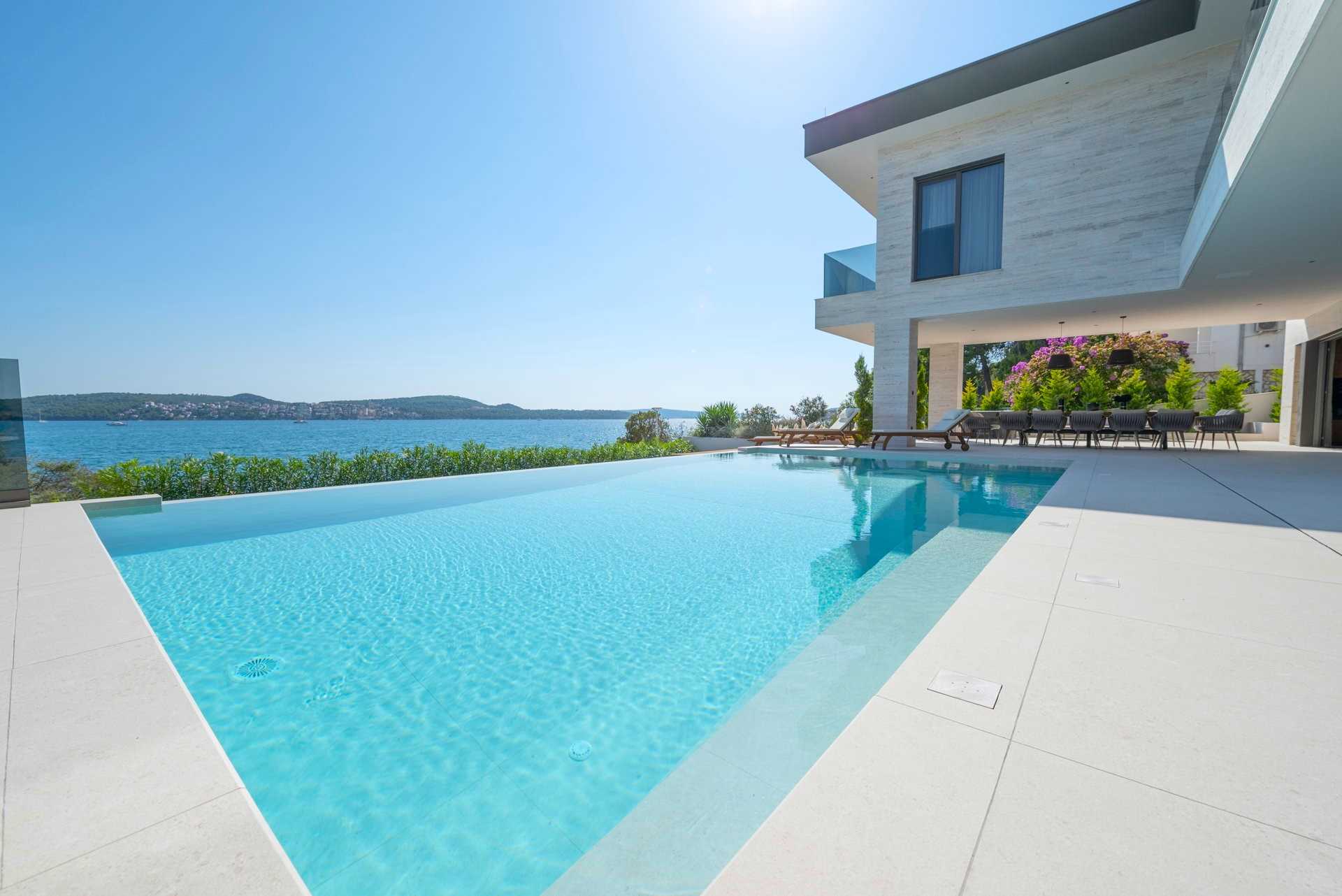 Image of Beachfront Villa Nautilux with Pool