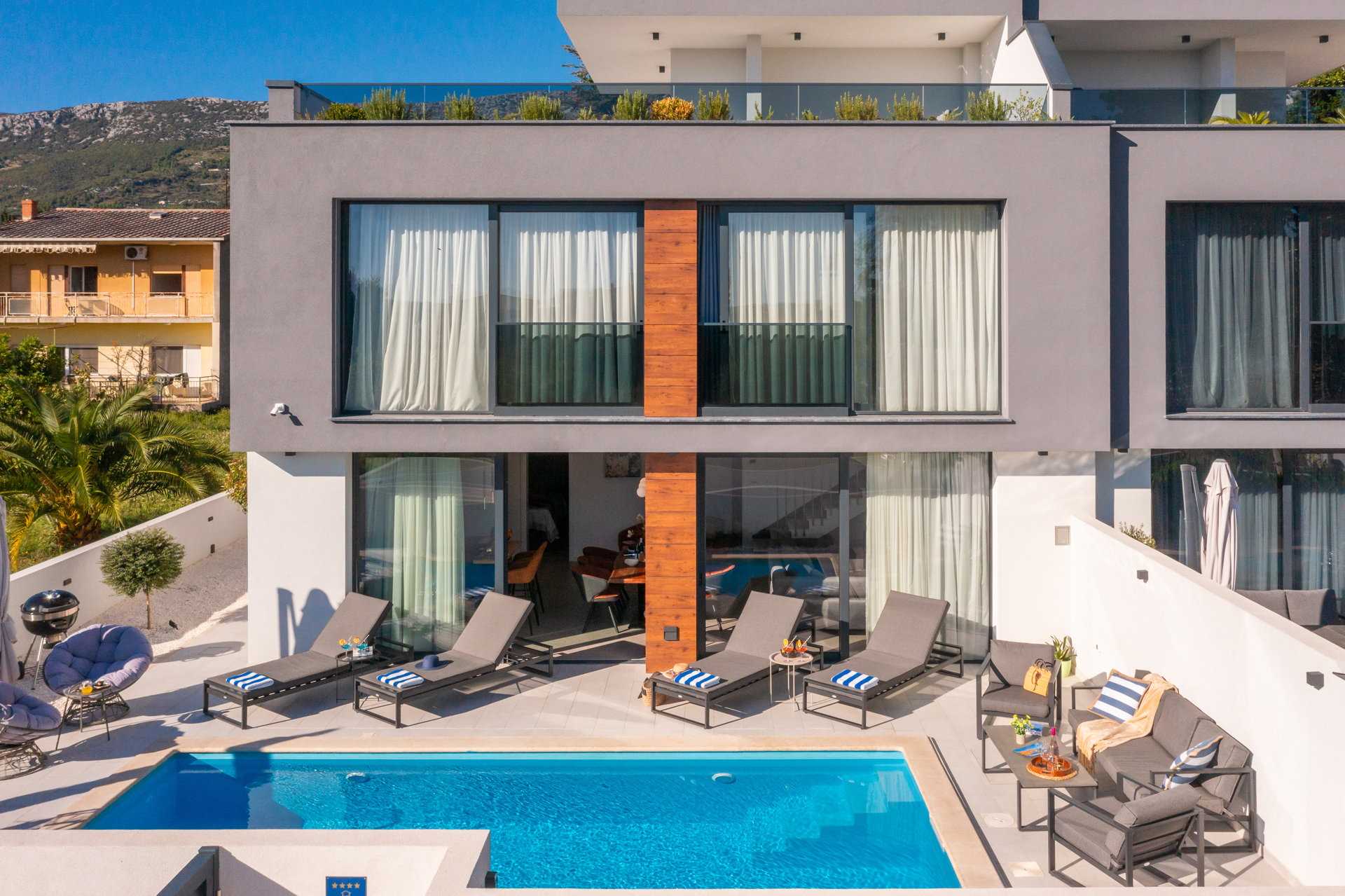 Lux Etera Villas Complex