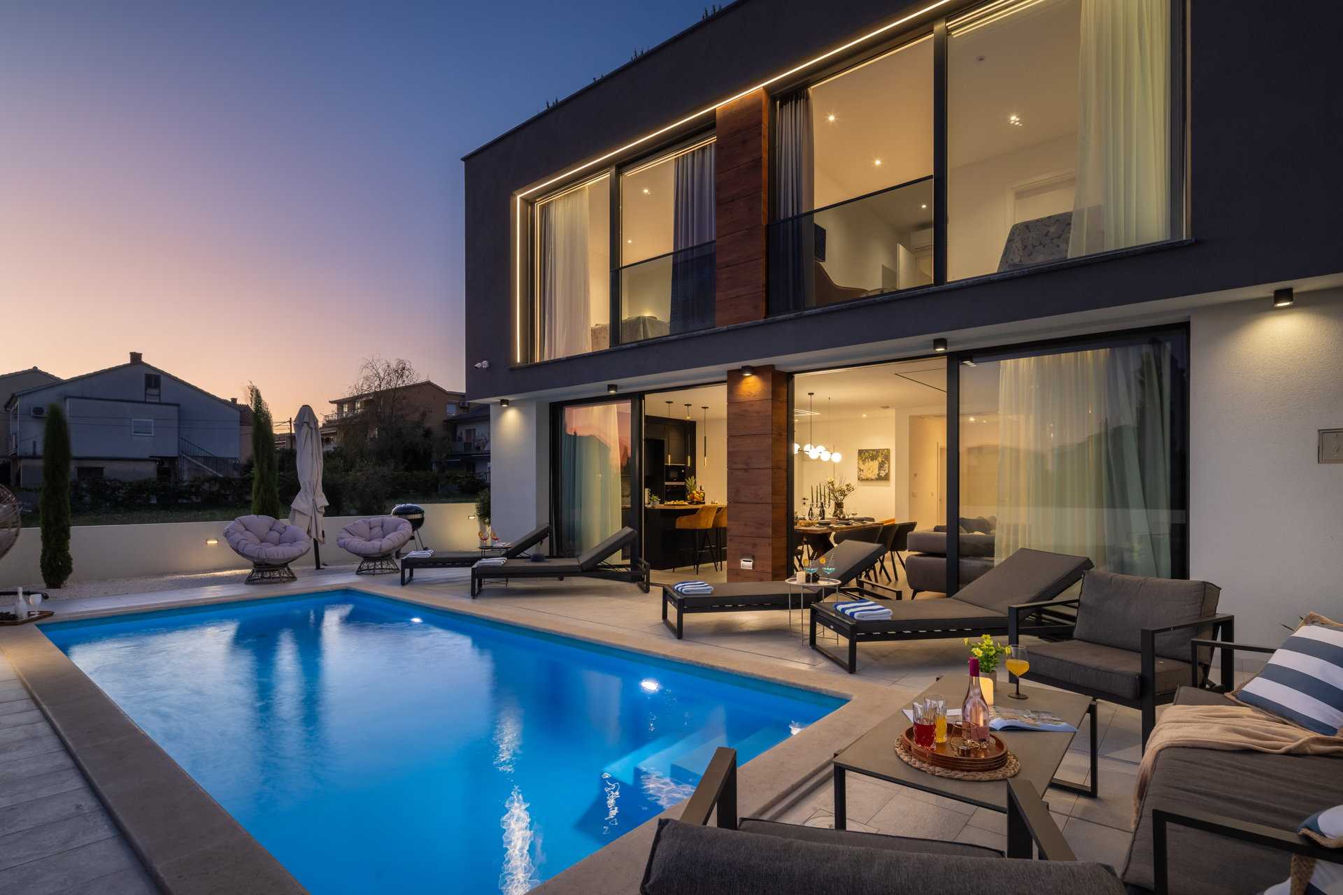 Lux Etera Villas Complex