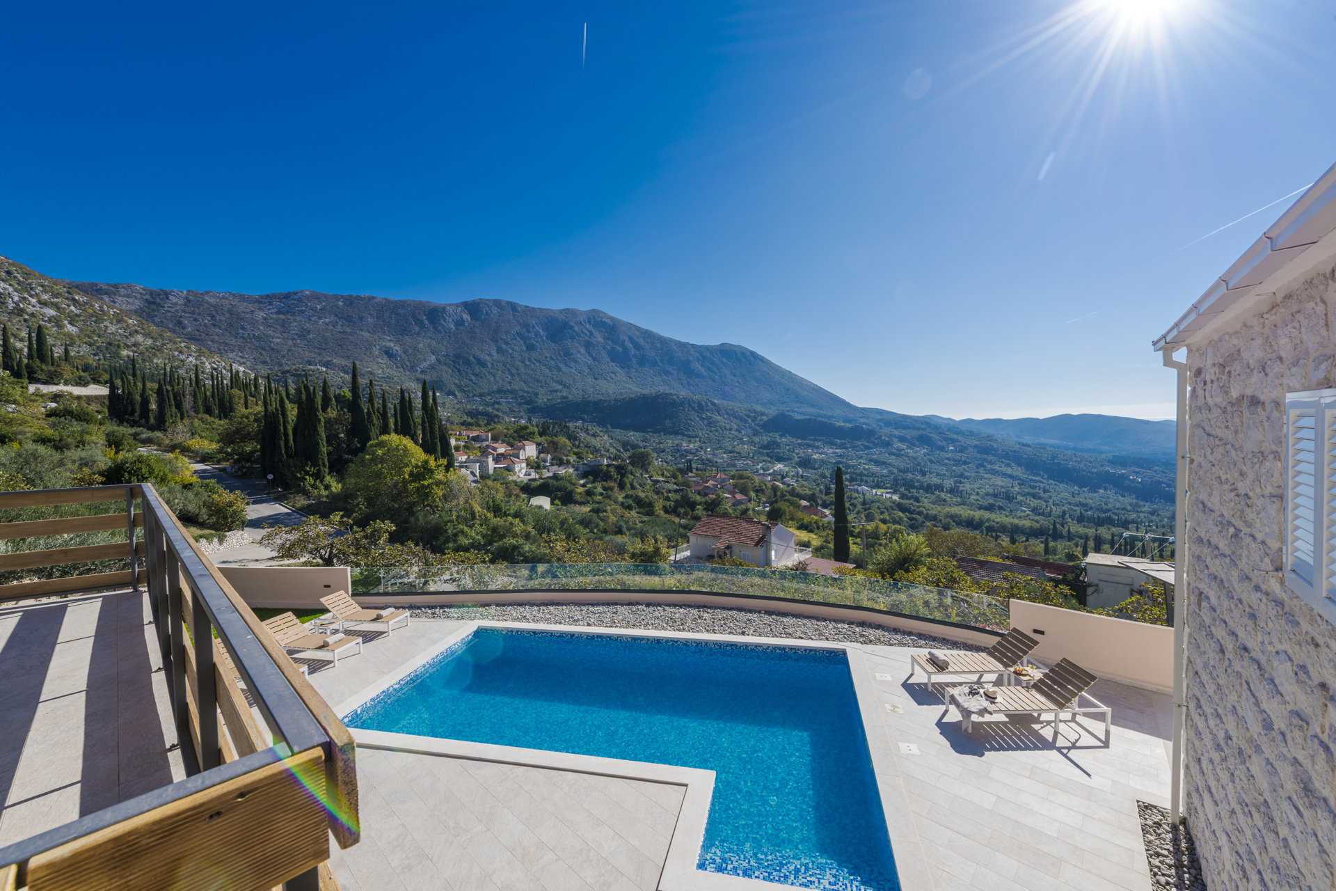 Villa Sentinel with Pool