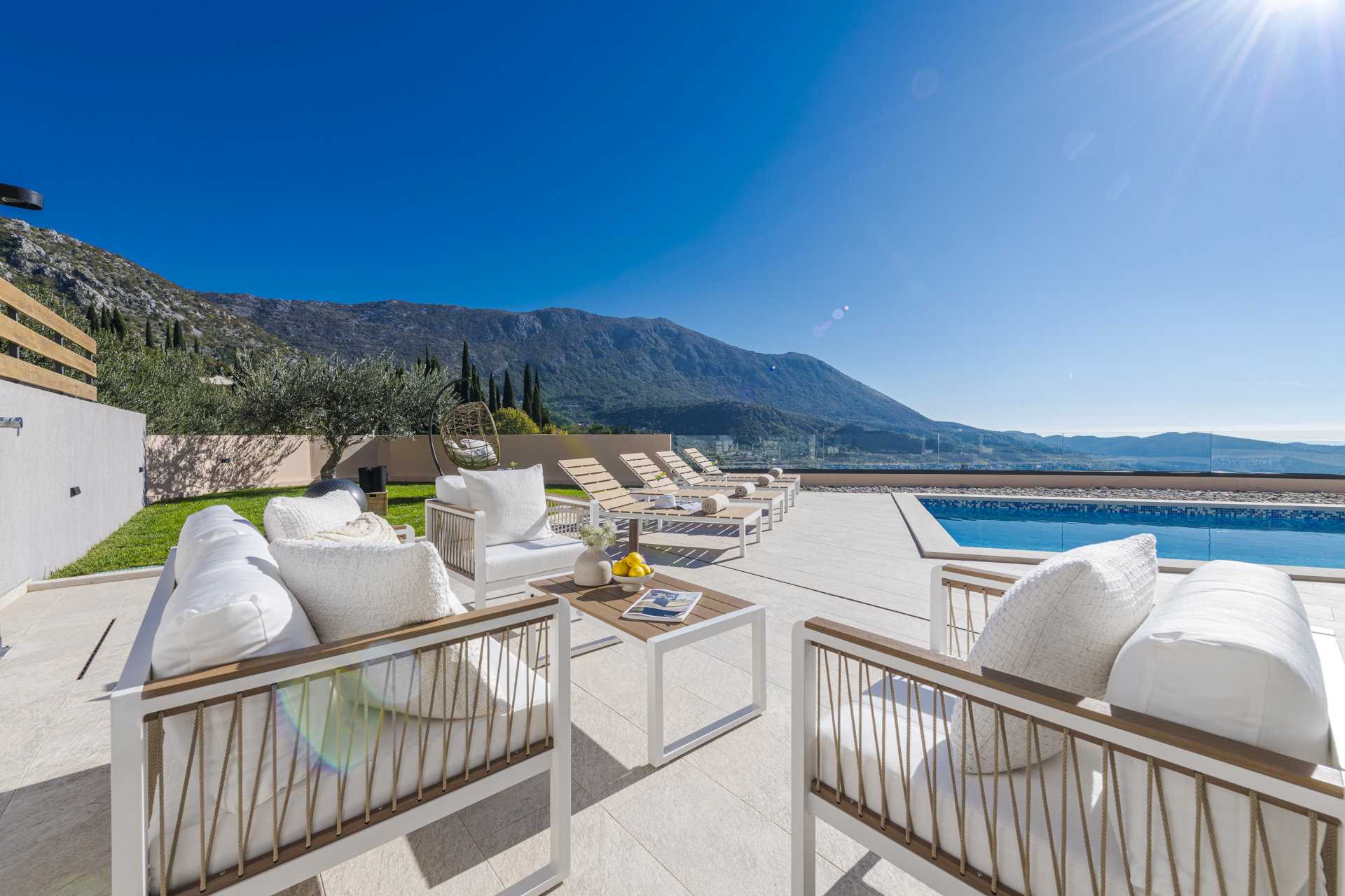 Villa Sentinel with Pool