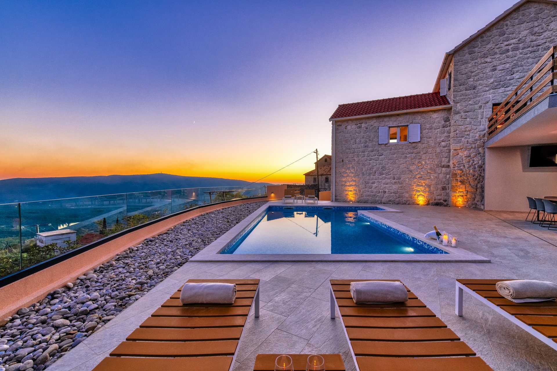 Villa Sentinel with Pool