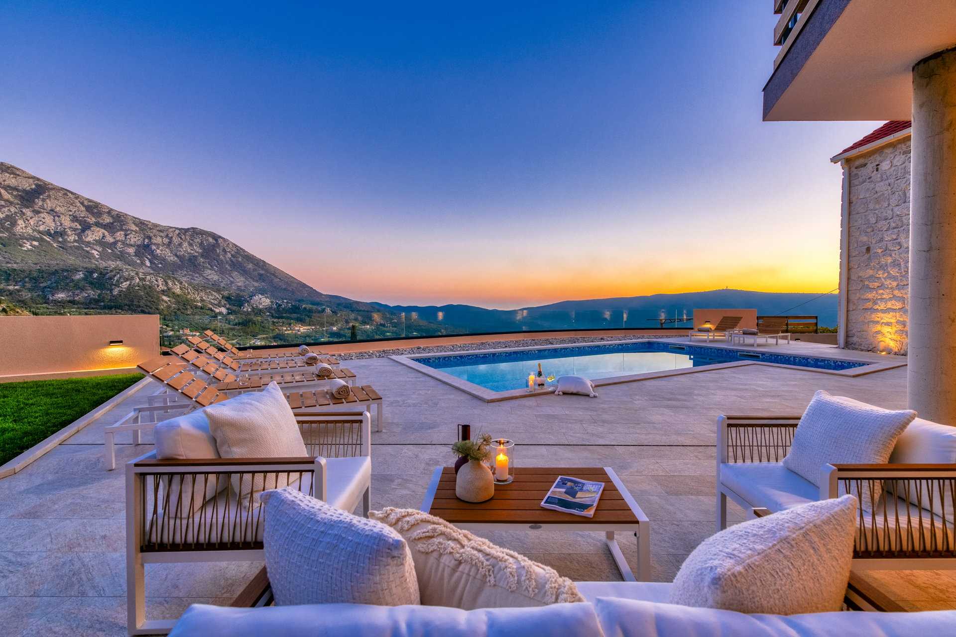 Villa Sentinel with Pool