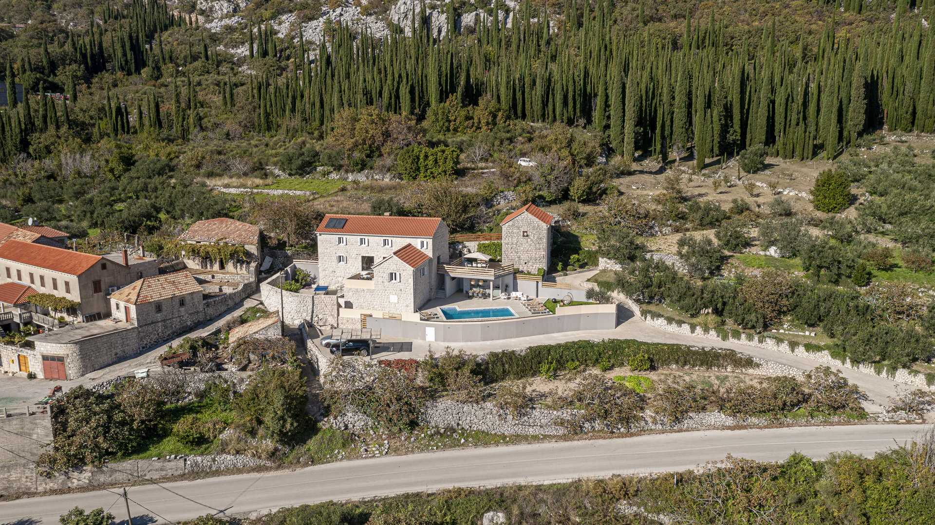 Villa Sentinel with Pool