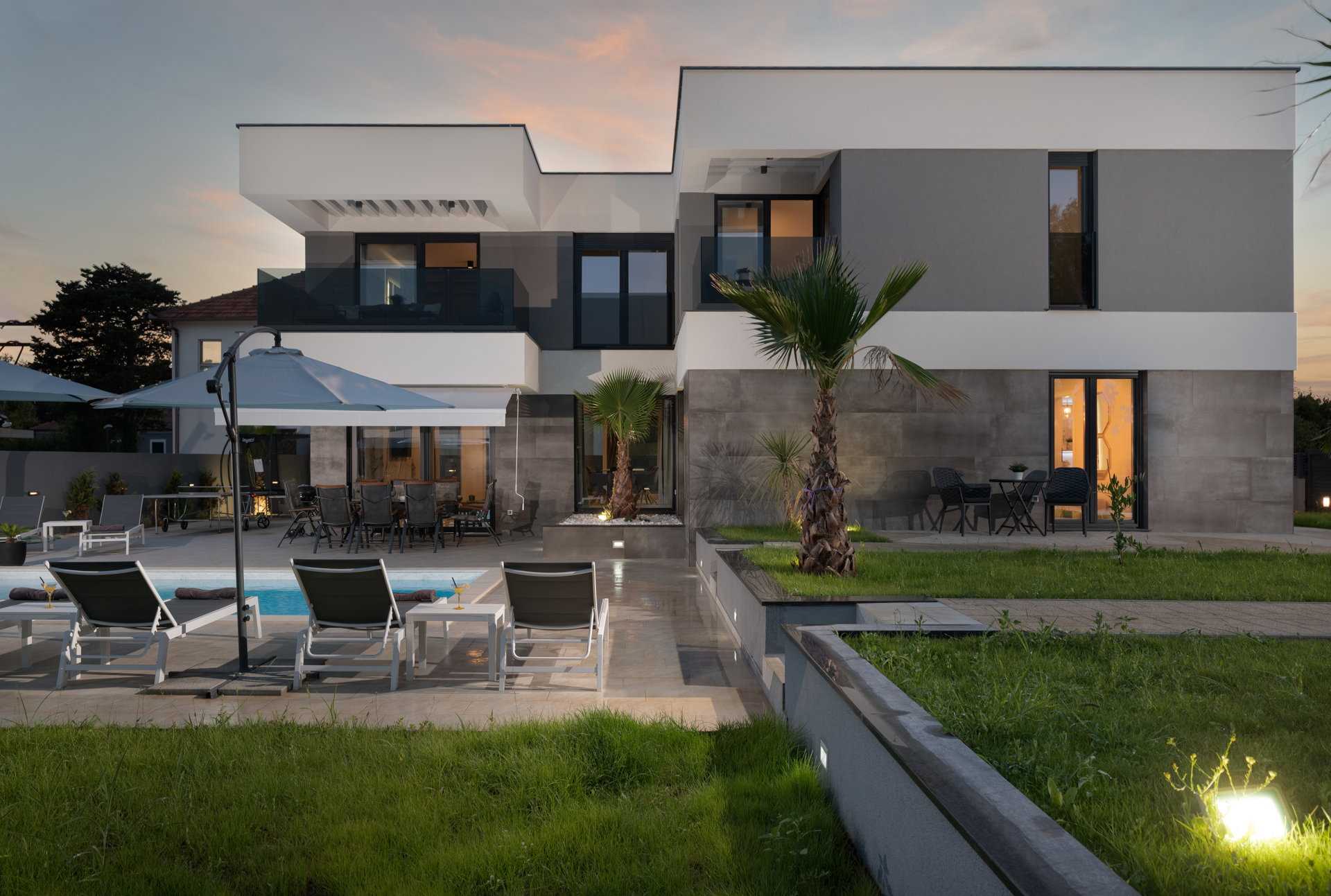 Villa Aura Prima with Pool