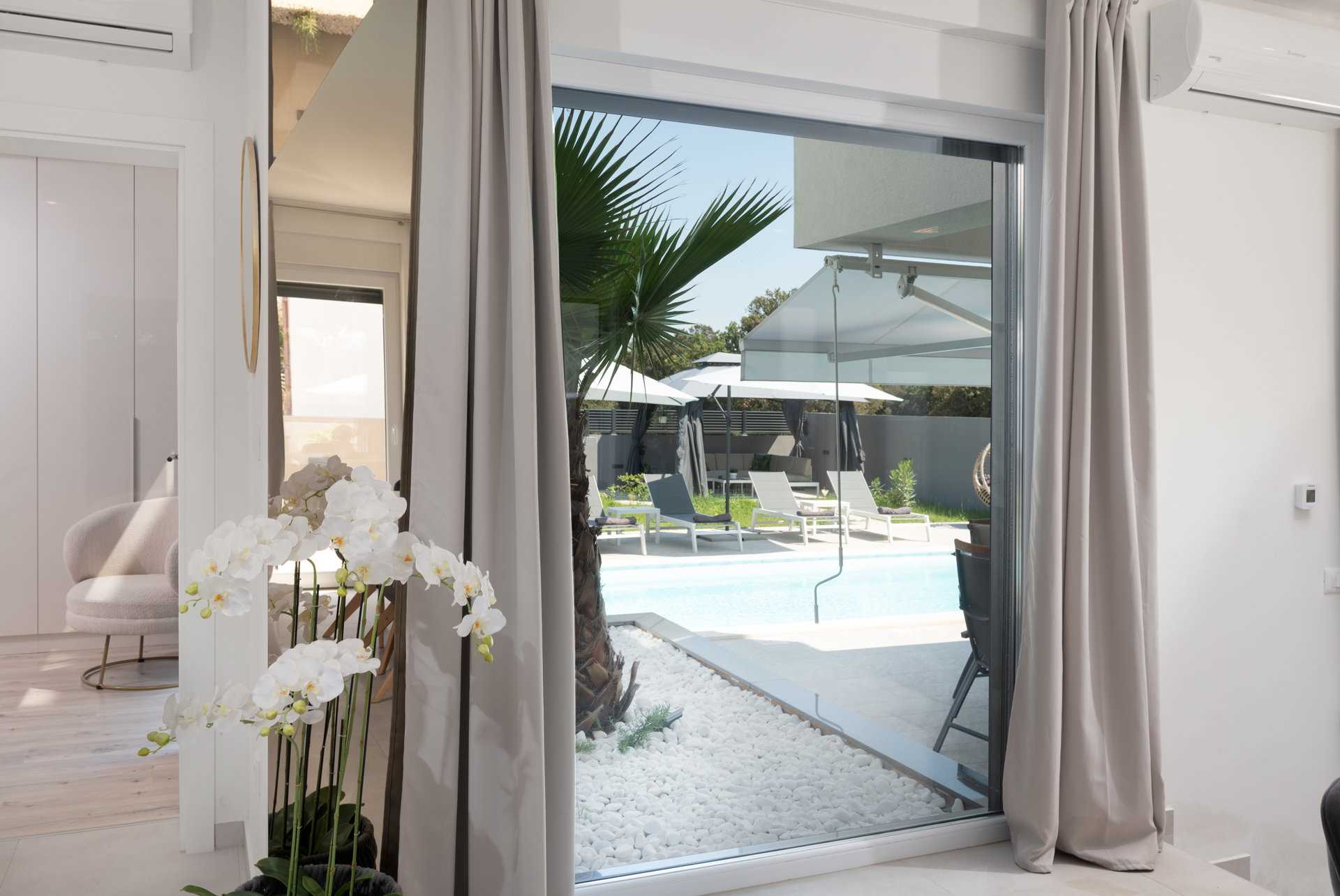 Villa Aura Prima with Pool