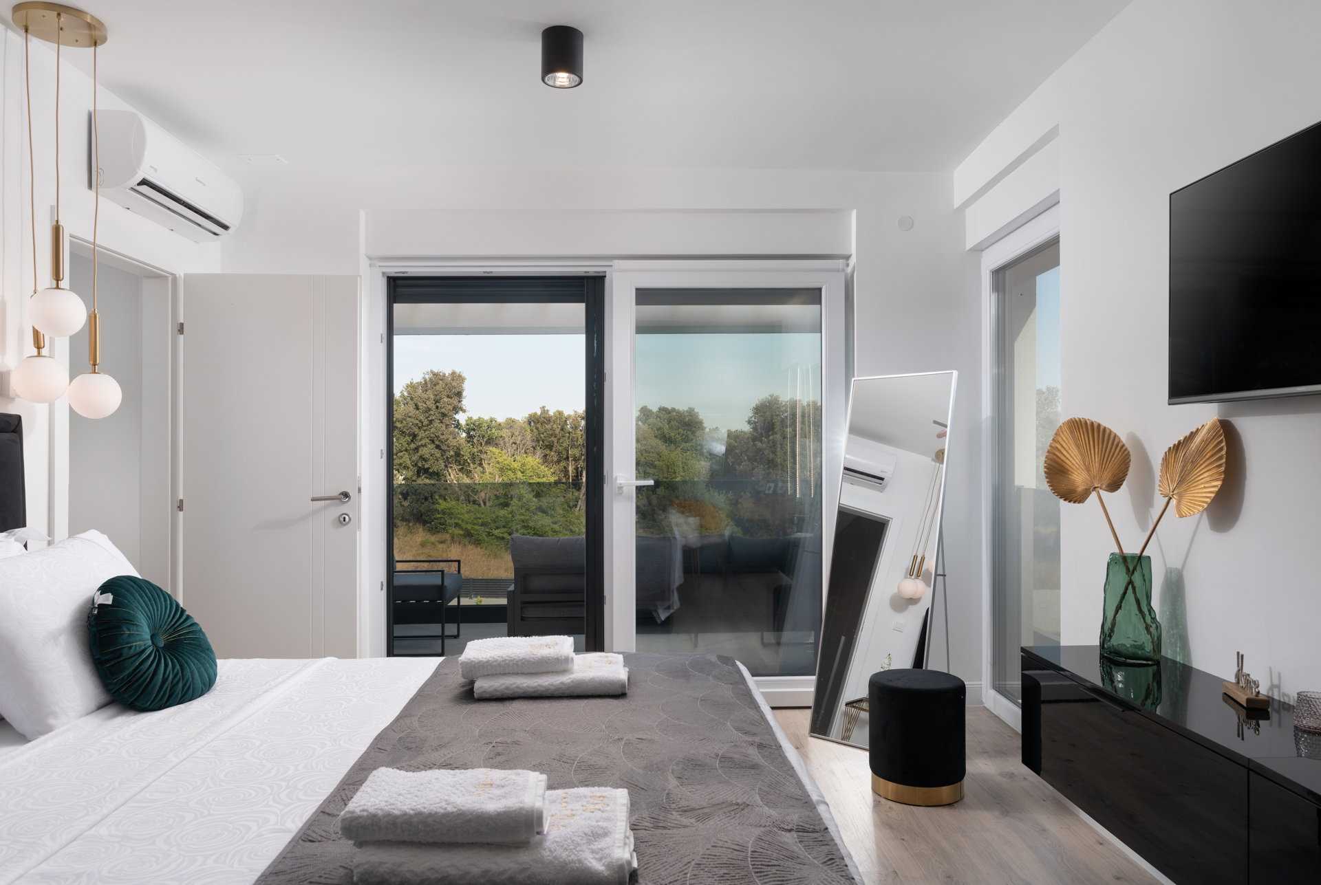 Villa Aura Prima with Pool