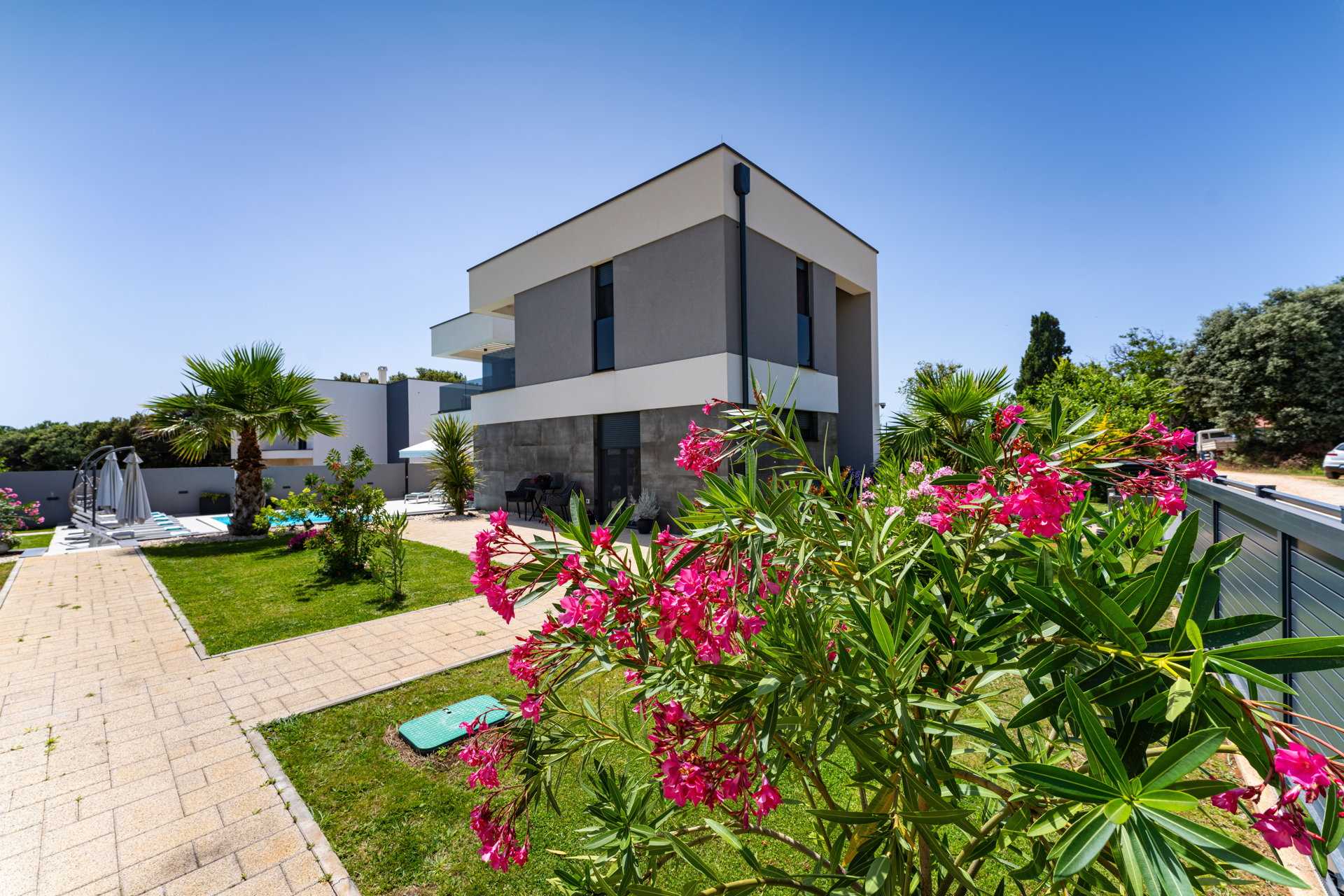 Villa Aura Prima with Pool