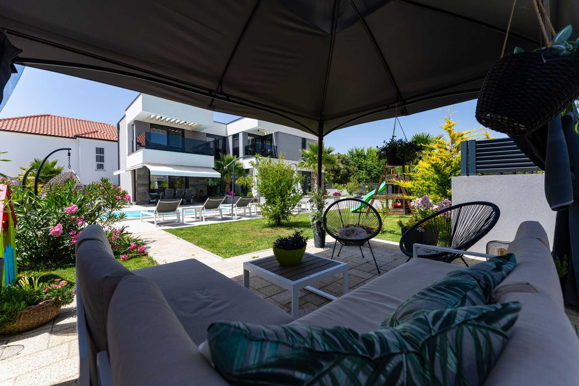 Villa Aura Prima with Pool