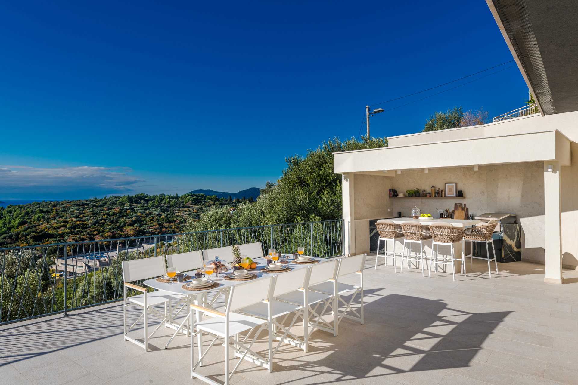 Villa Nuvole Bianche with Pool