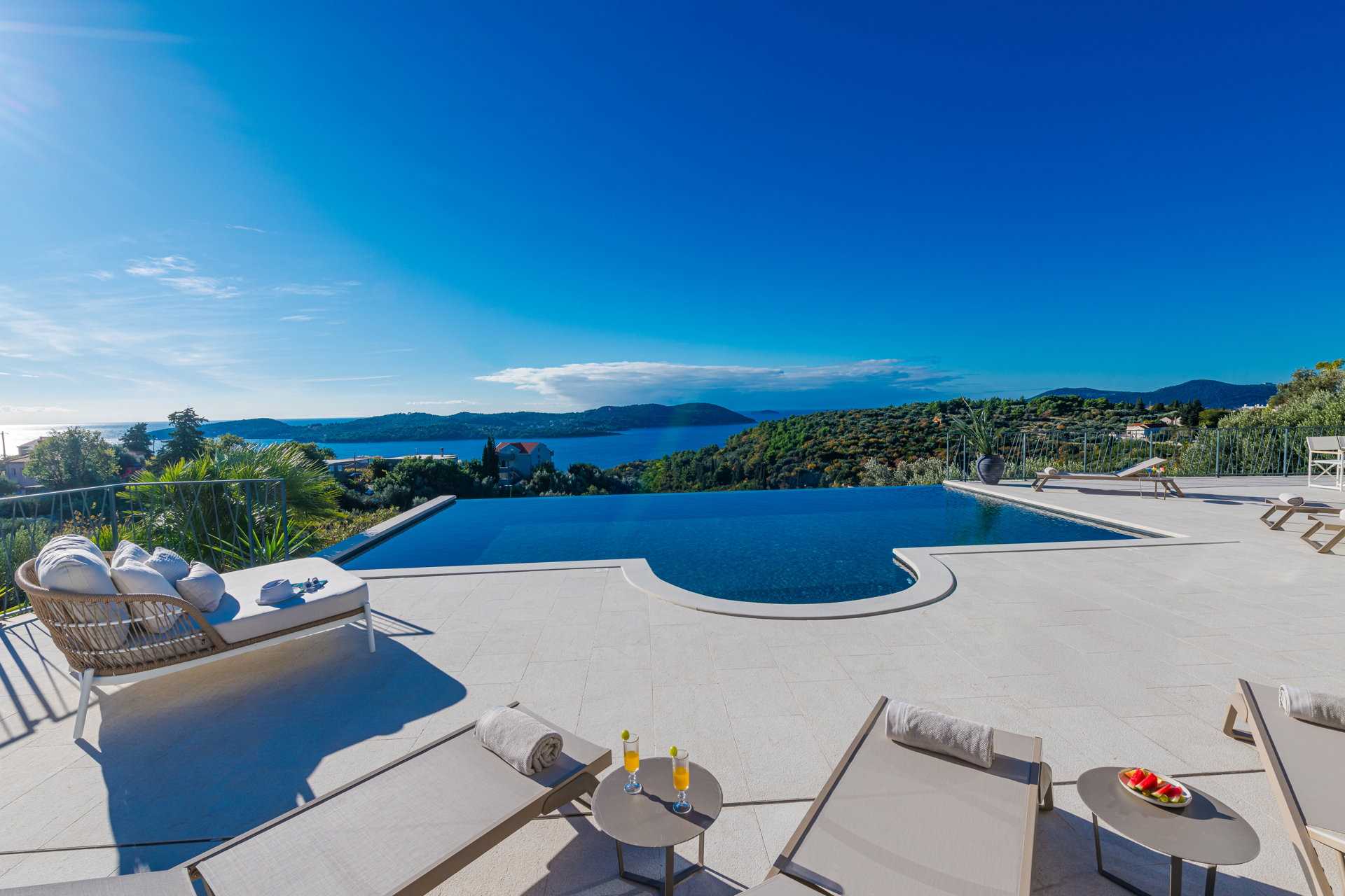 Villa Nuvole Bianche with Pool