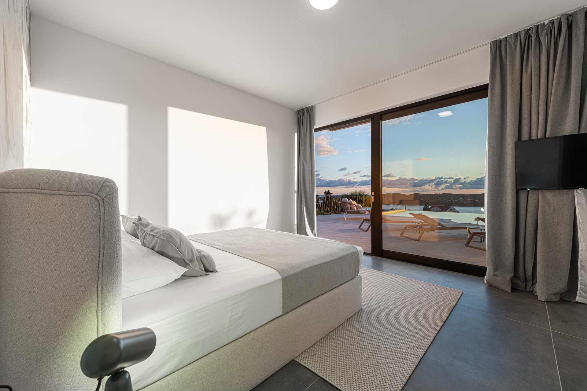 Villa Nuvole Bianche with Pool