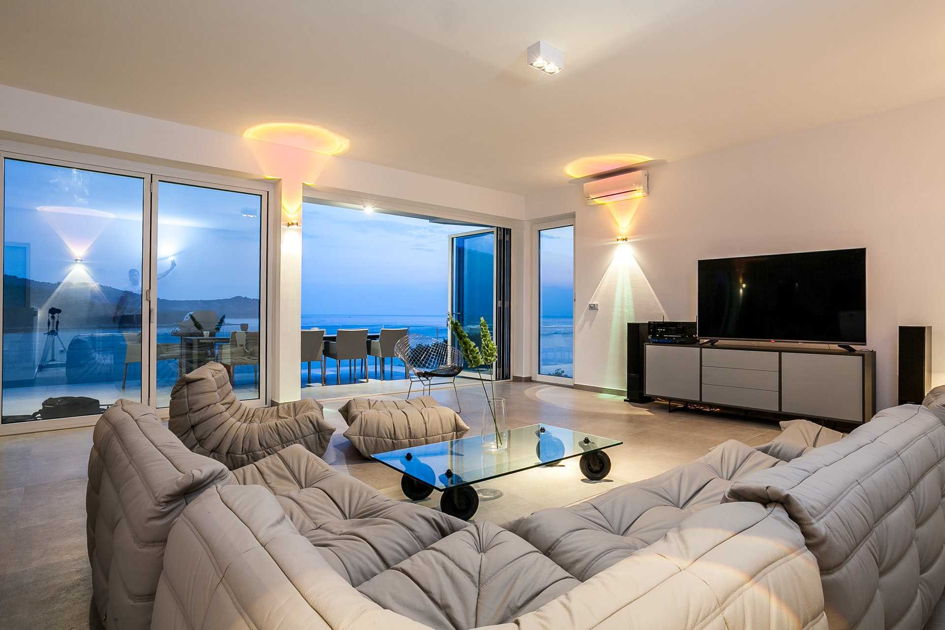 Beachfront Villa Modus Vivendi with Pool