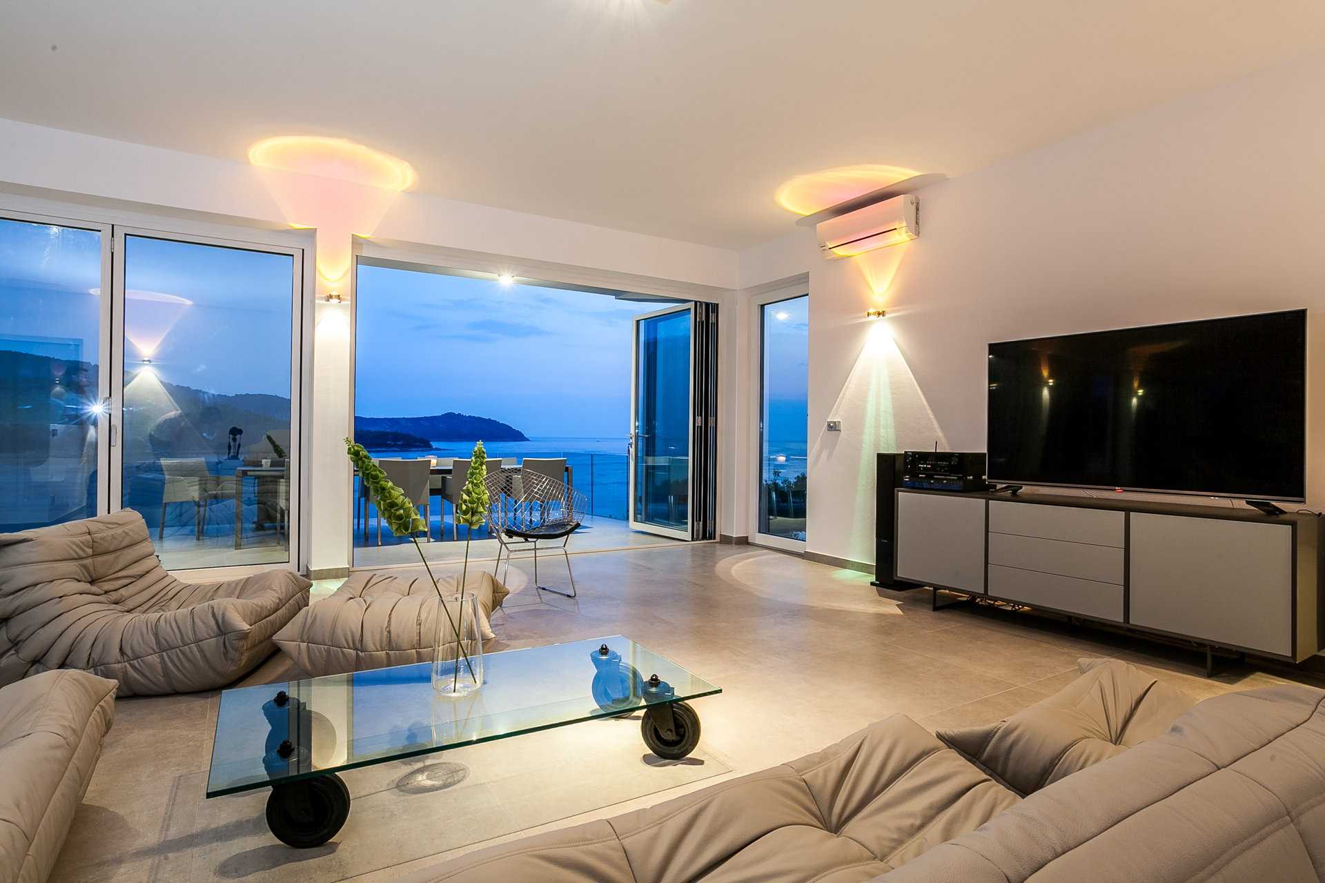 Beachfront Villa Modus Vivendi with Pool