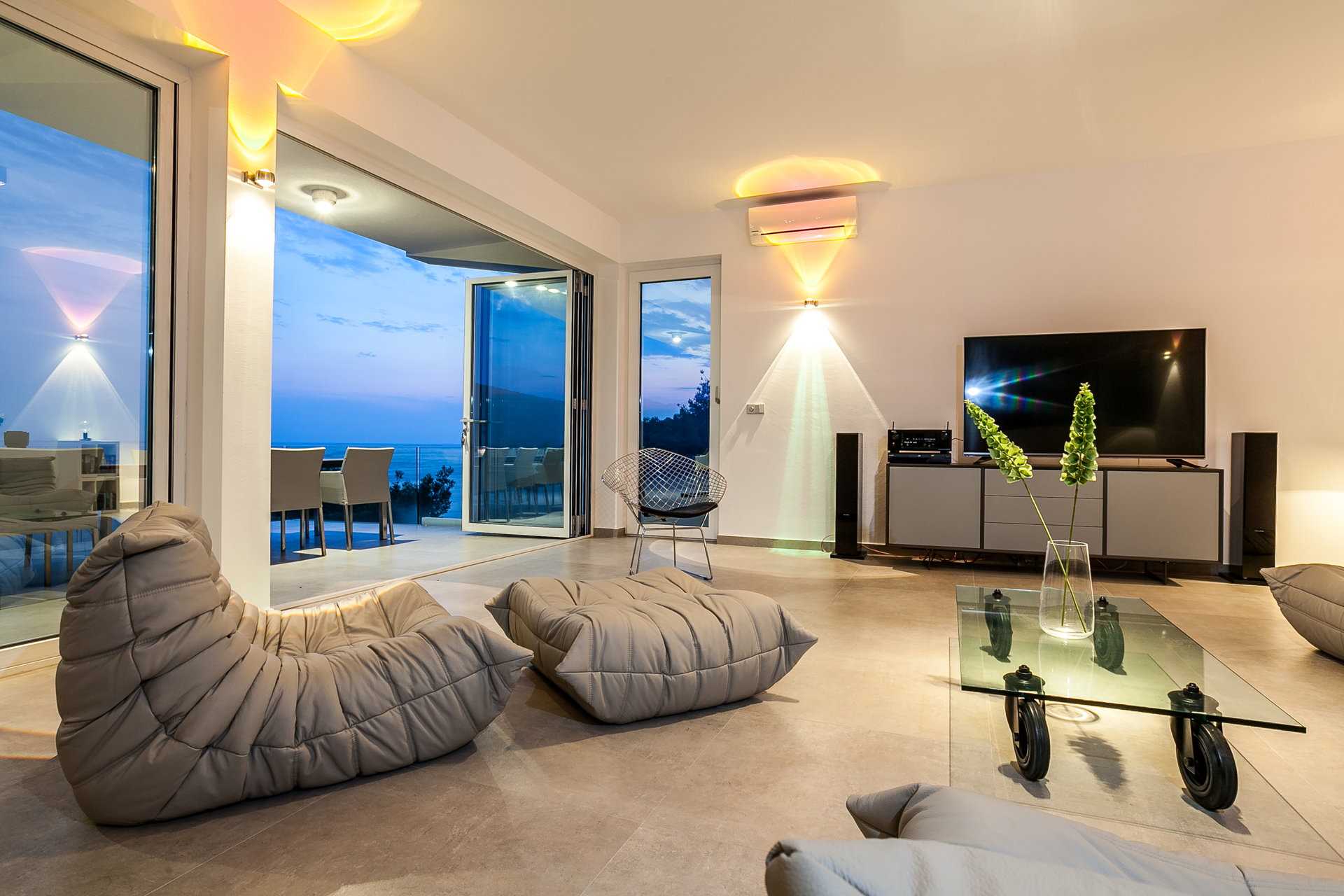 Beachfront Villa Modus Vivendi with Pool