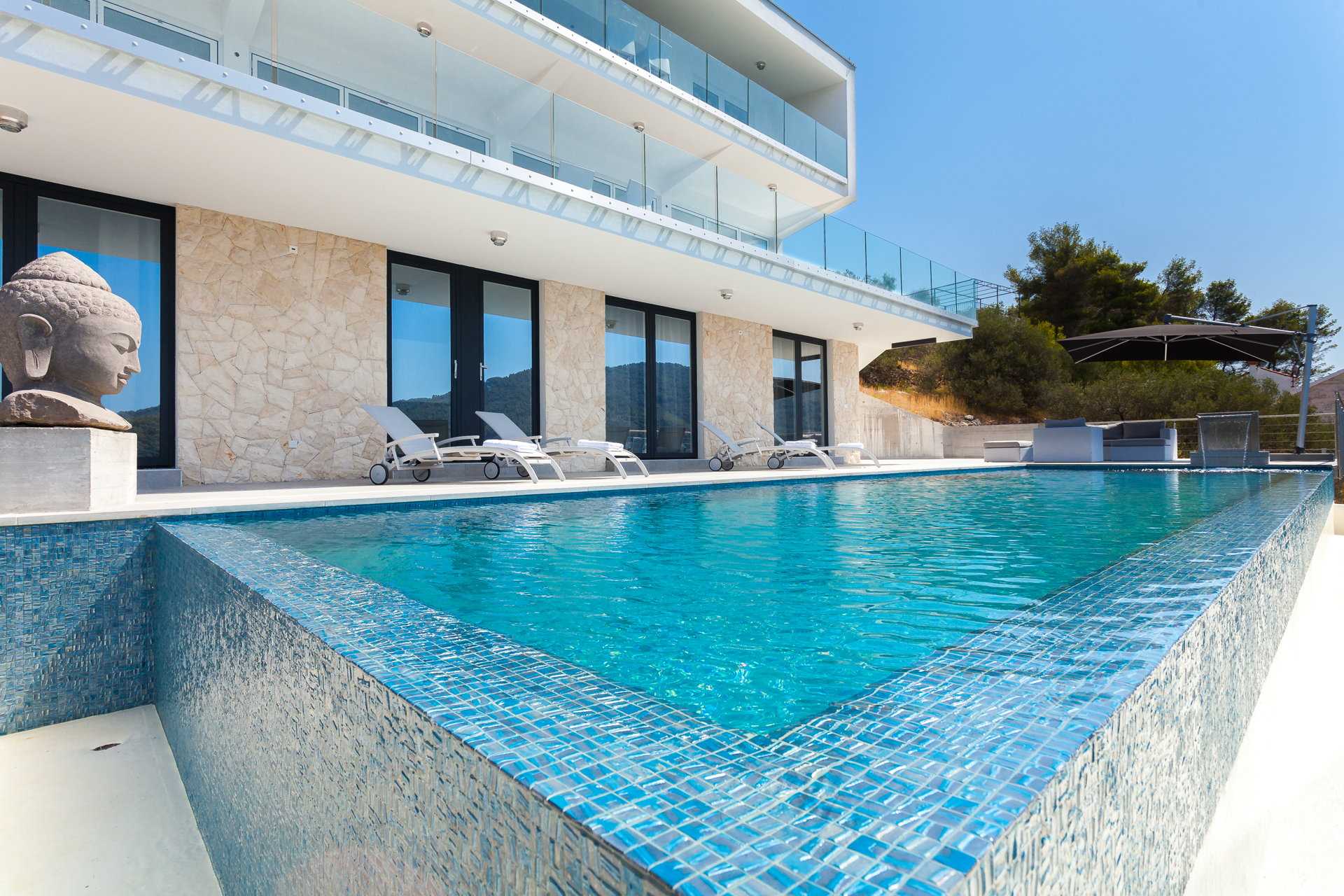 Beachfront Villa Modus Vivendi with Pool