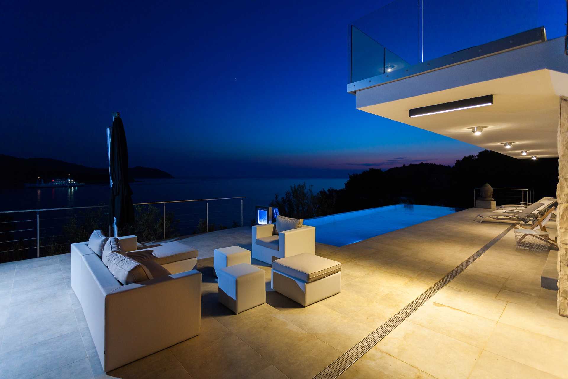 Beachfront Villa Modus Vivendi with Pool