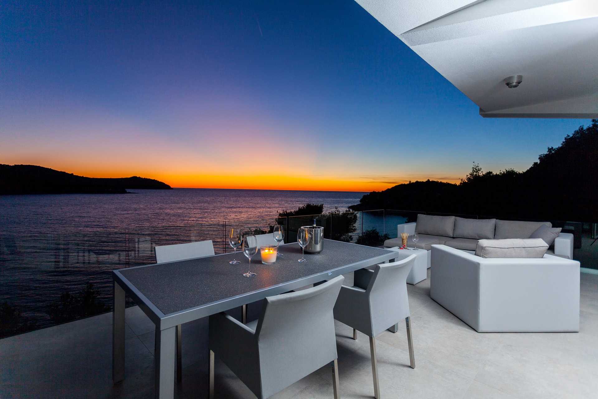 Beachfront Villa Modus Vivendi with Pool