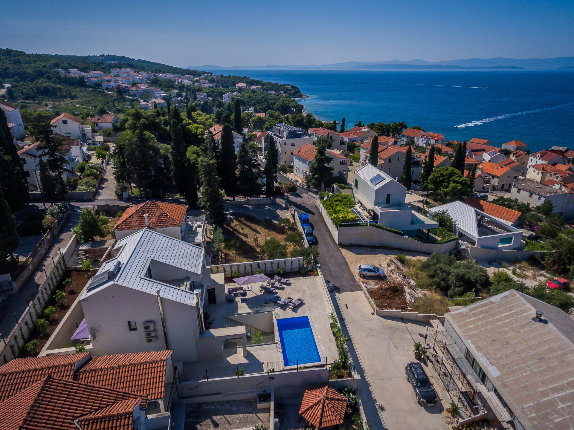 Villa Valleo with Pool