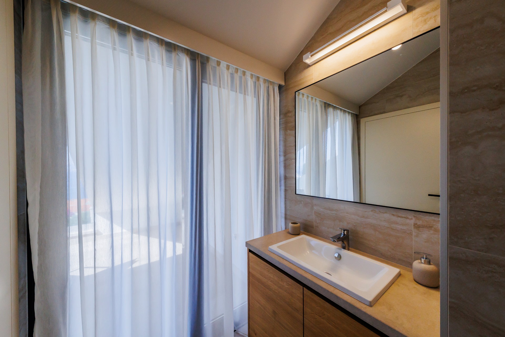 Villa Valleo with Pool