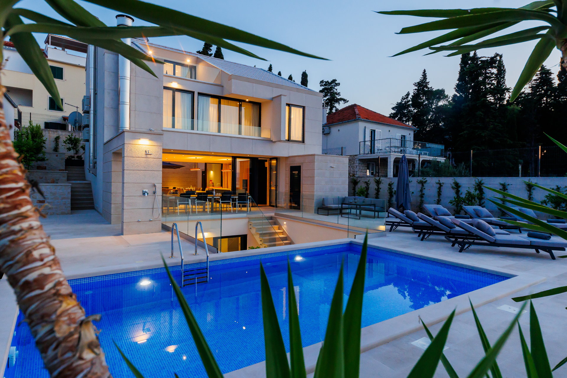 Villa Valleo with Pool