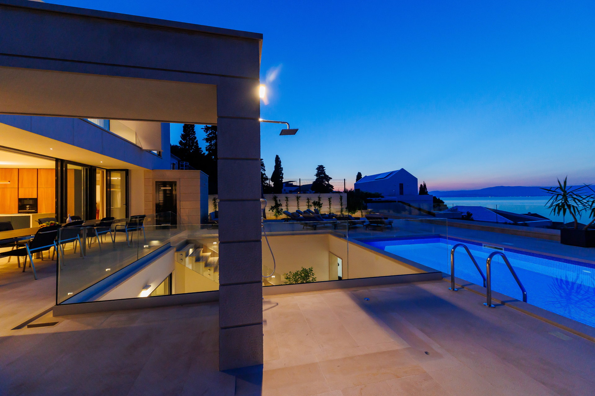 Villa Valleo with Pool
