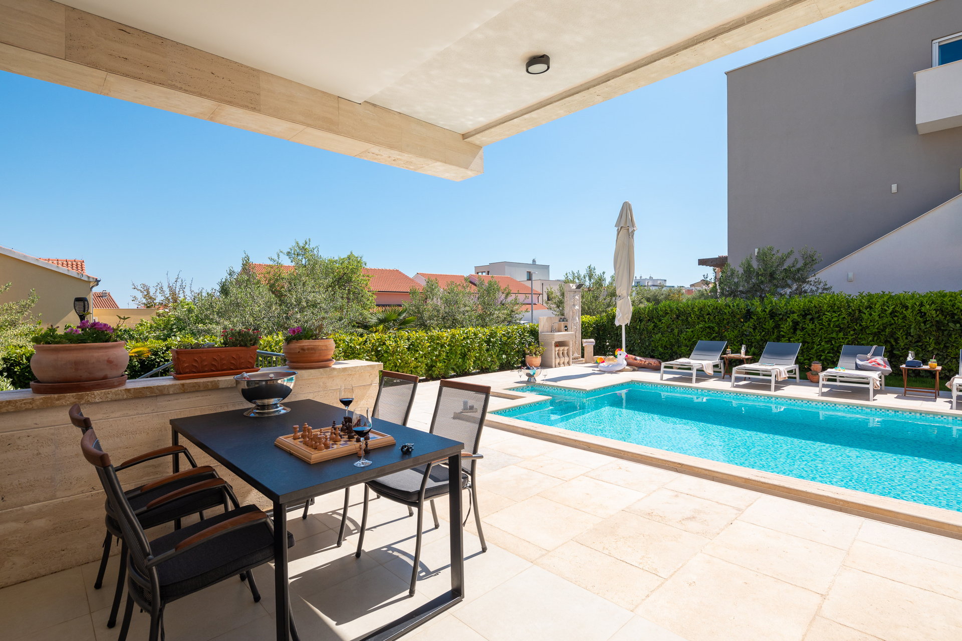 Villa Divina Fortuna with Pool