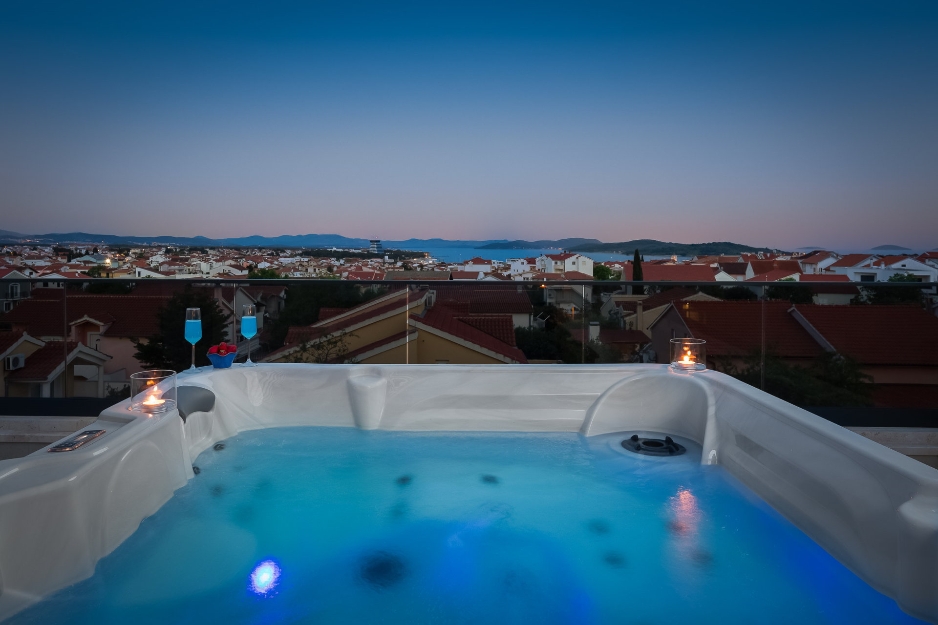 Villa Divina Fortuna with Pool