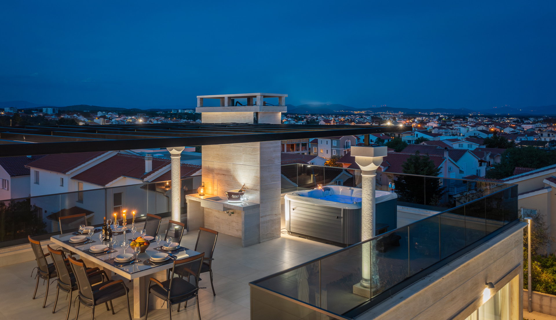 Villa Divina Fortuna with Pool