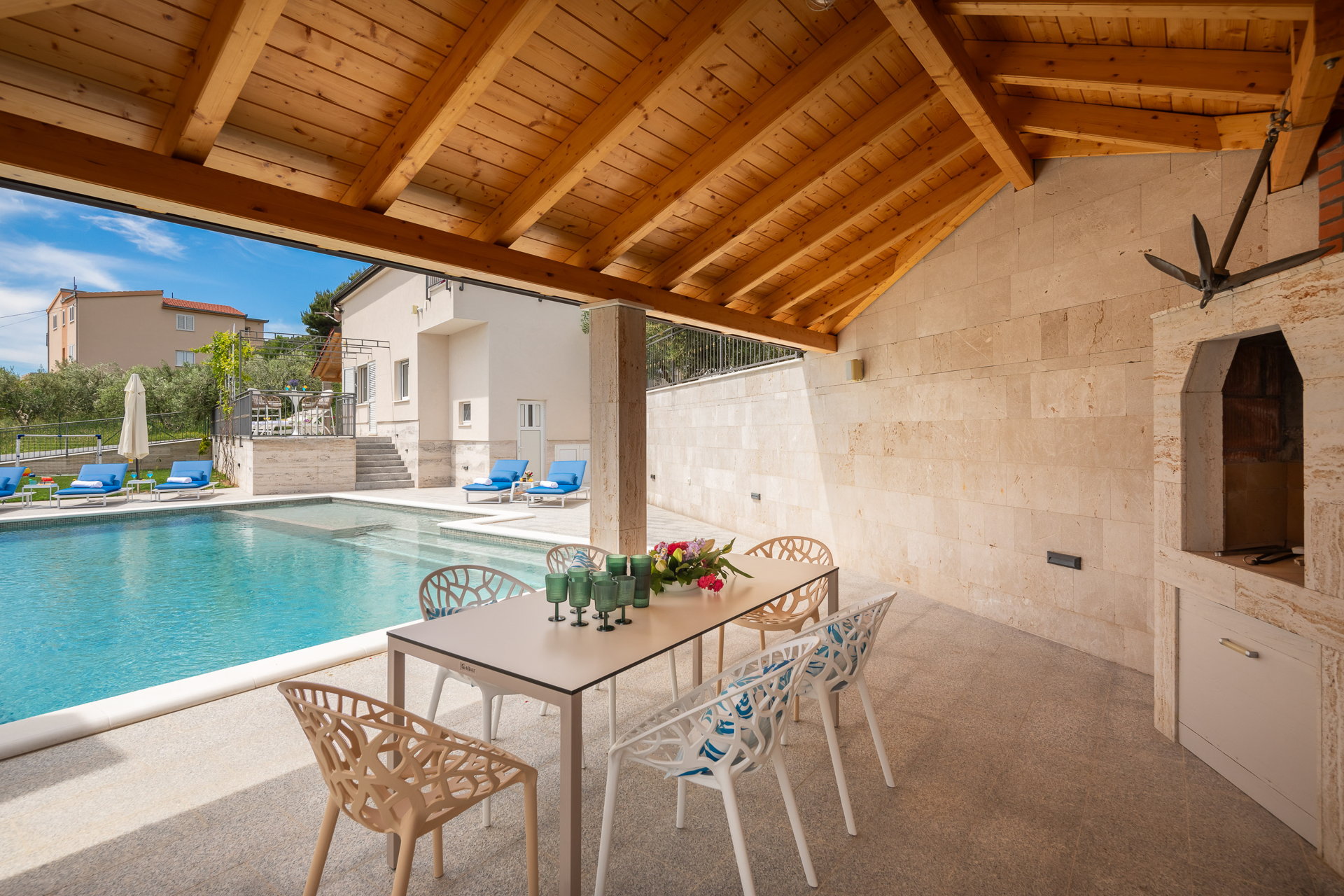 Villa Serenity Gardens with Pool