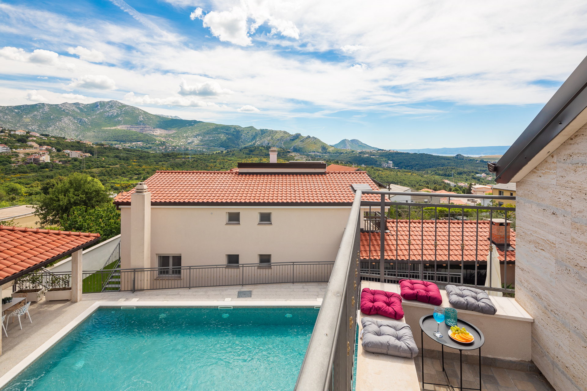 Villa Serenity Gardens with Pool