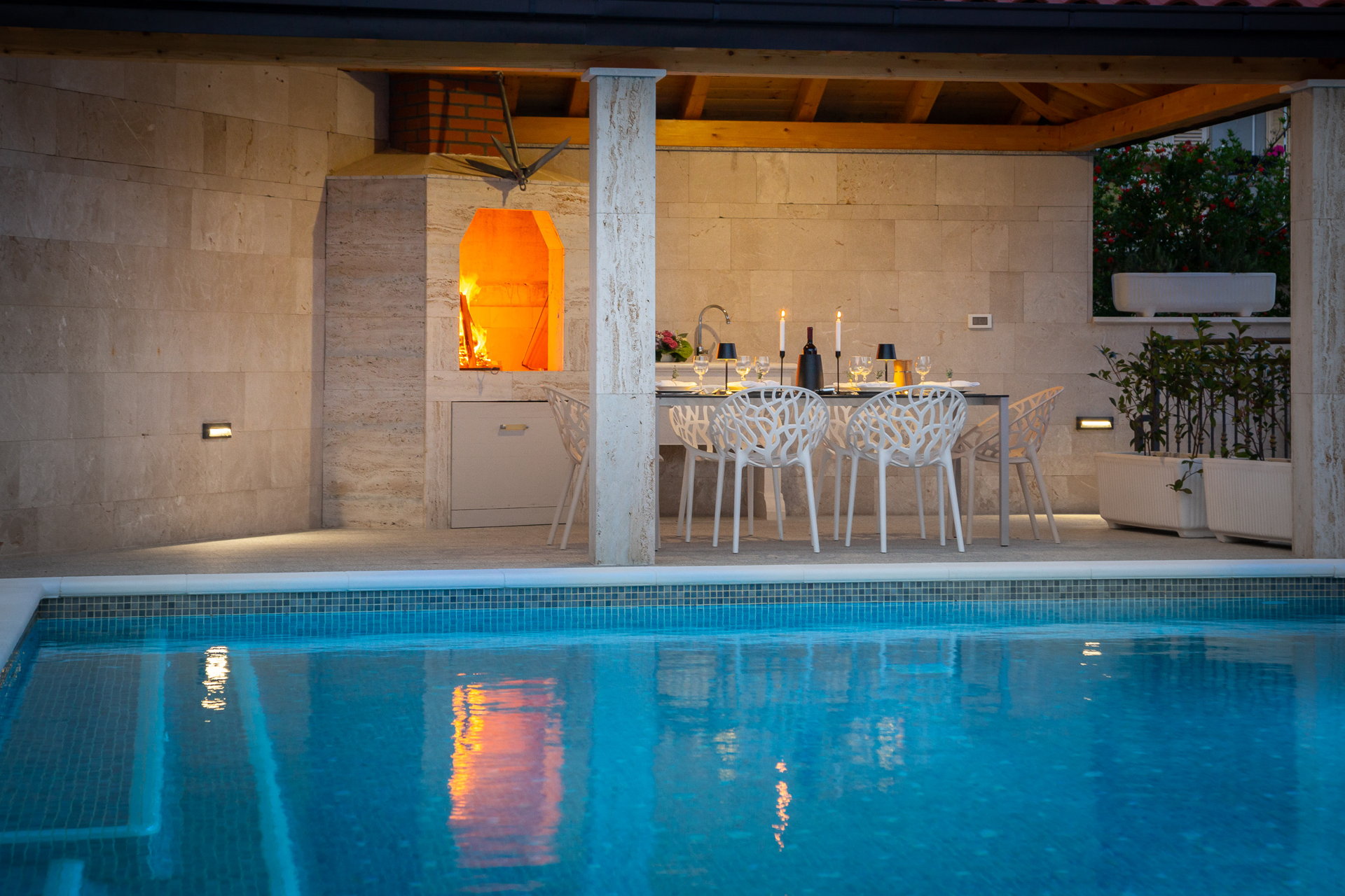 Villa Serenity Gardens with Pool