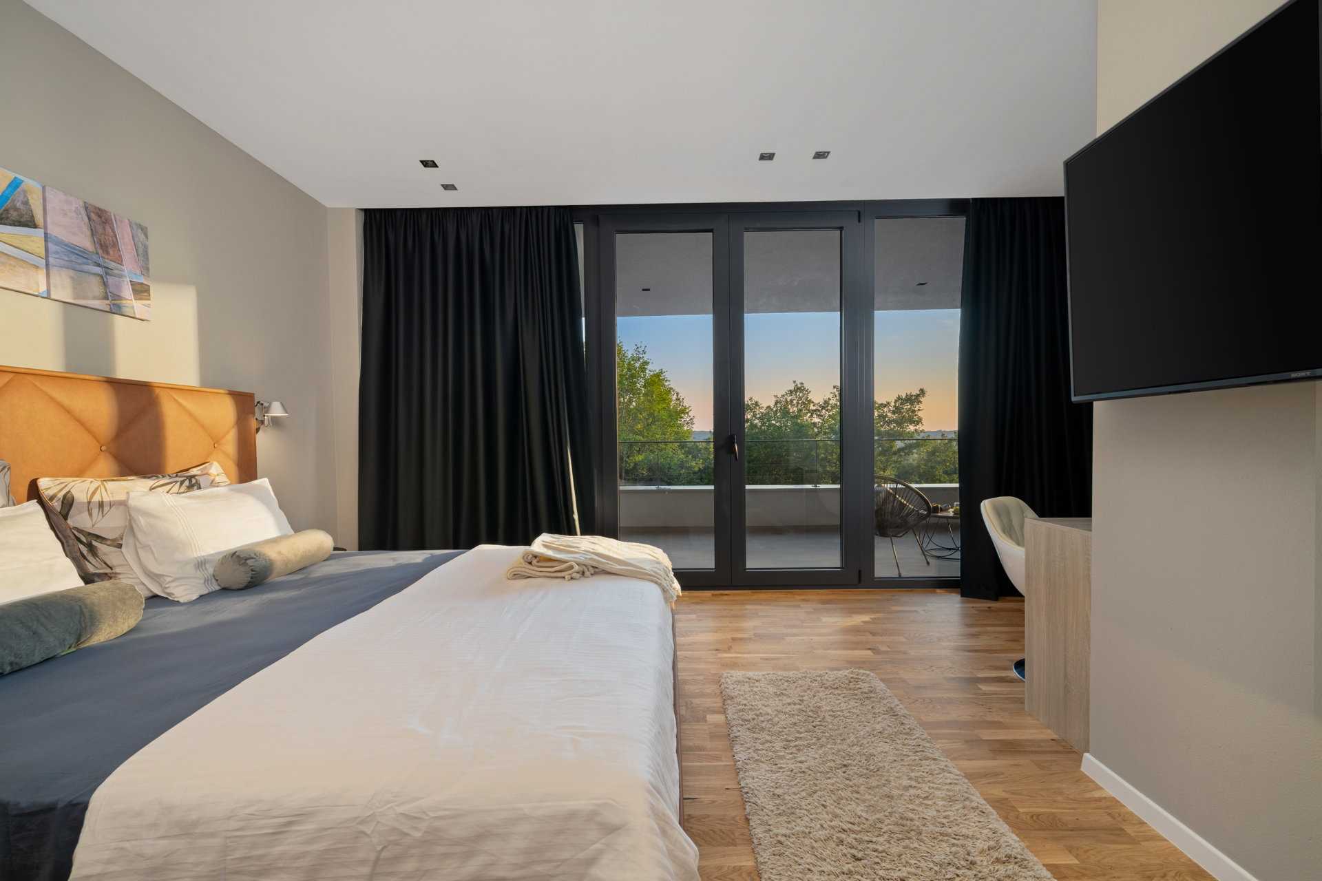 Luxury Villa Sylva with Pool