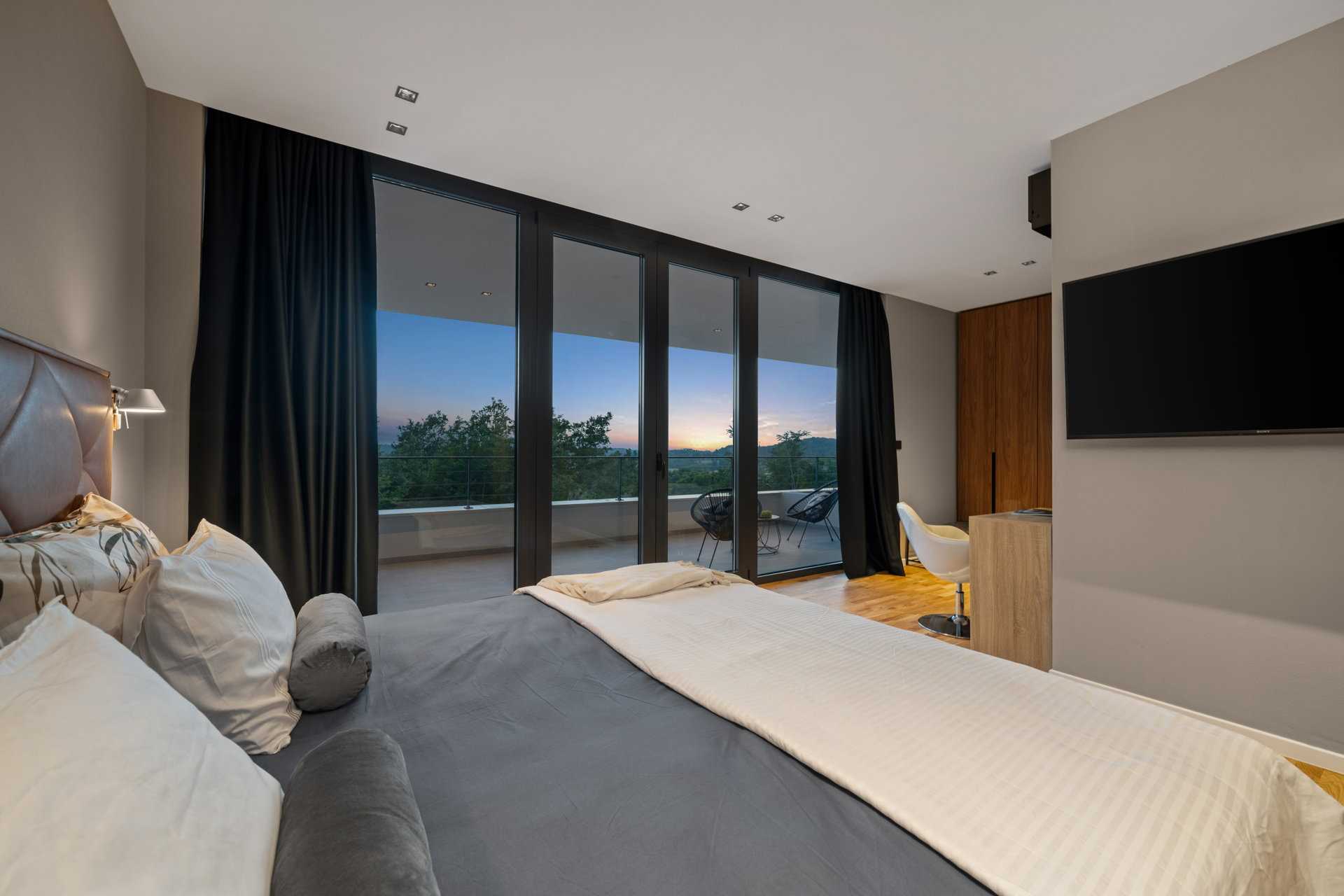 Luxury Villa Sylva with Pool