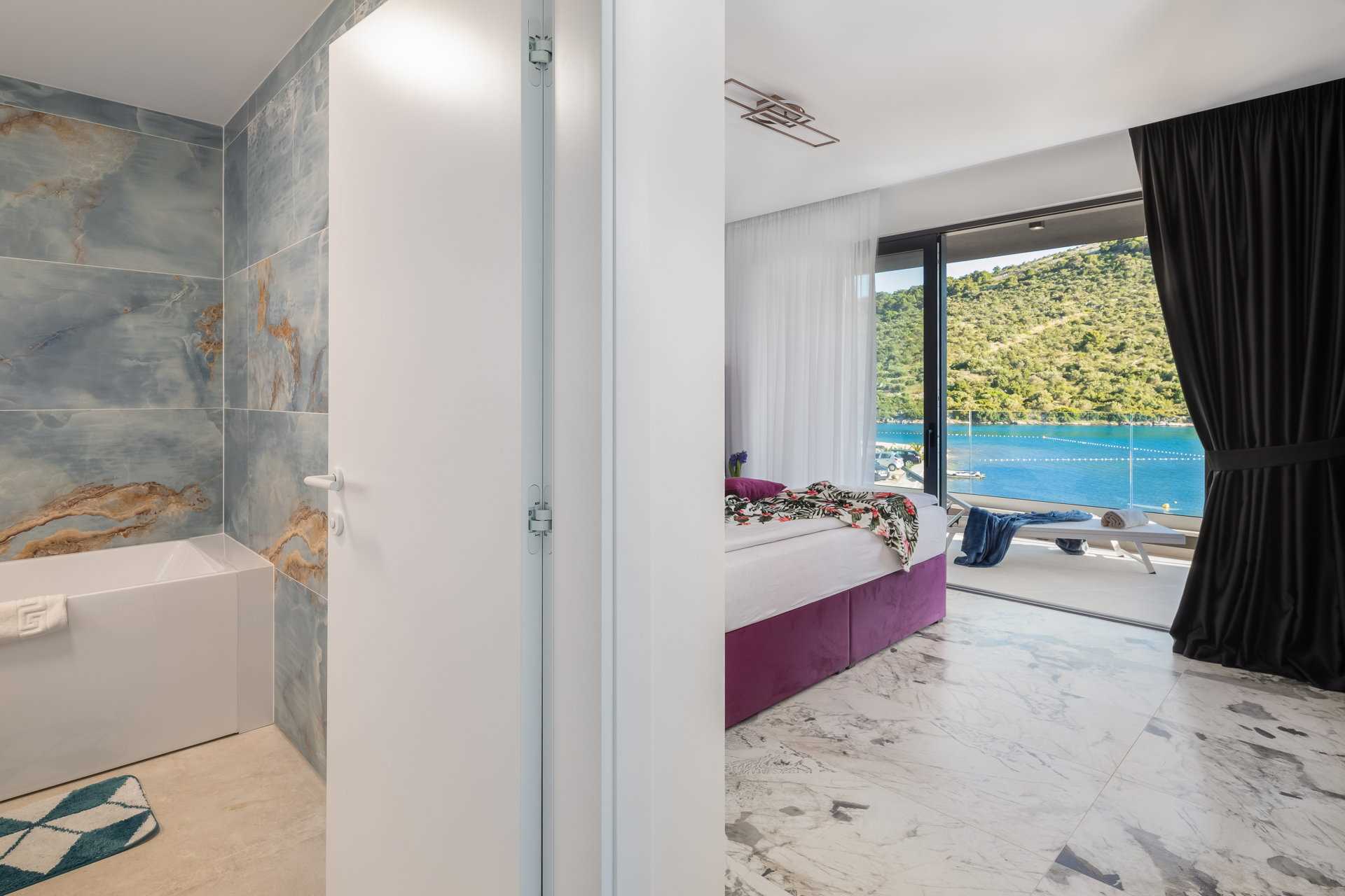 Beachfront Villa Seabird with Pool
