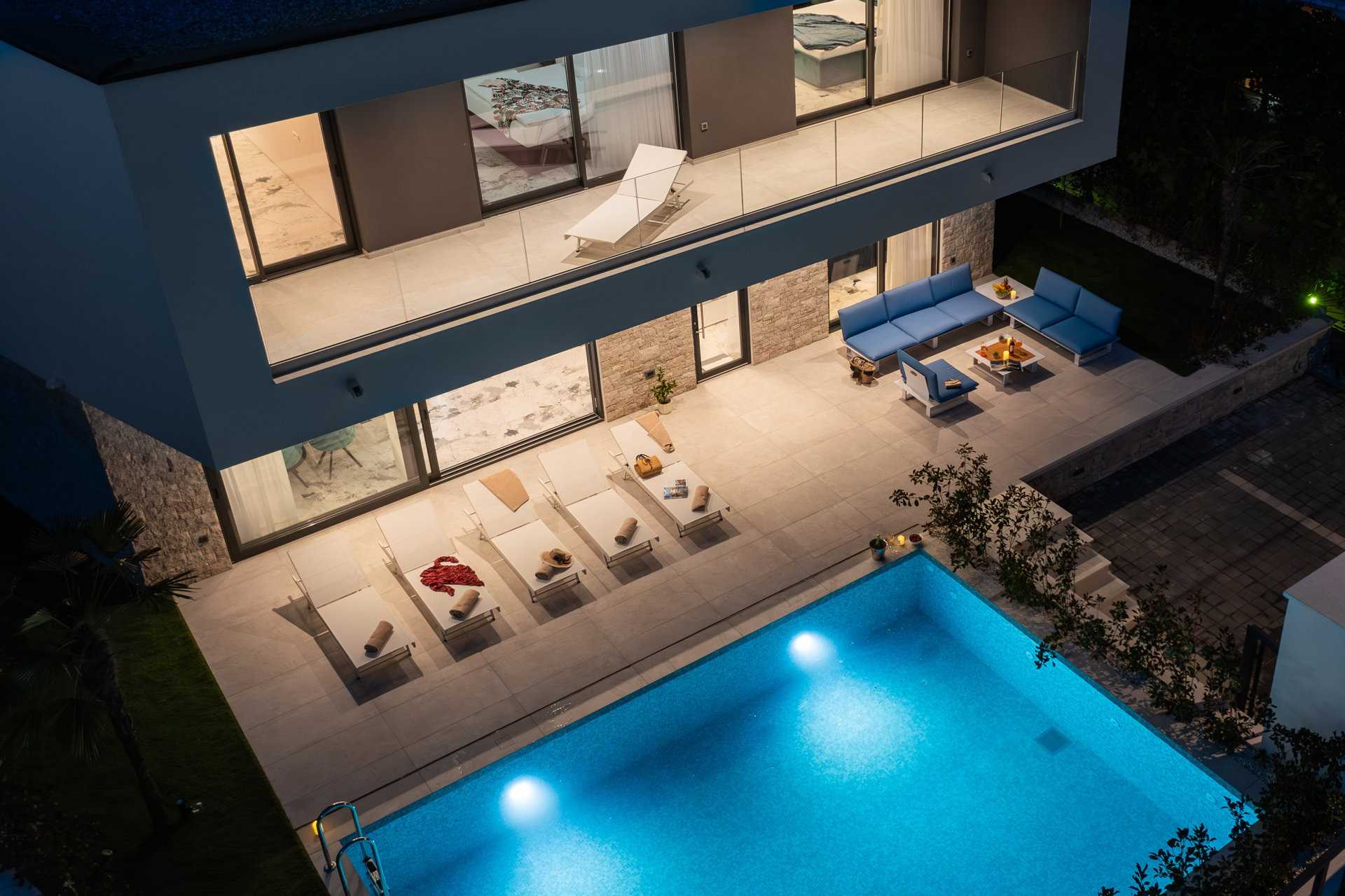 Beachfront Villa Seabird with Pool