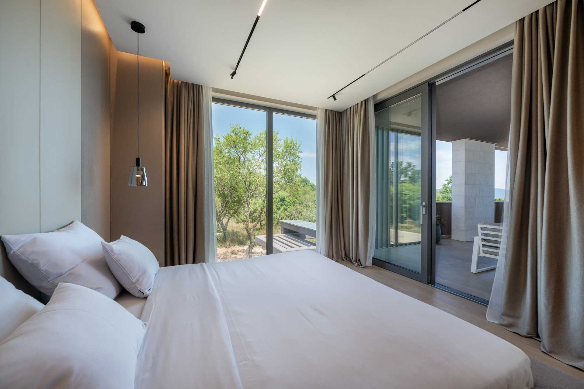 Luxury Villa Astra with Pool
