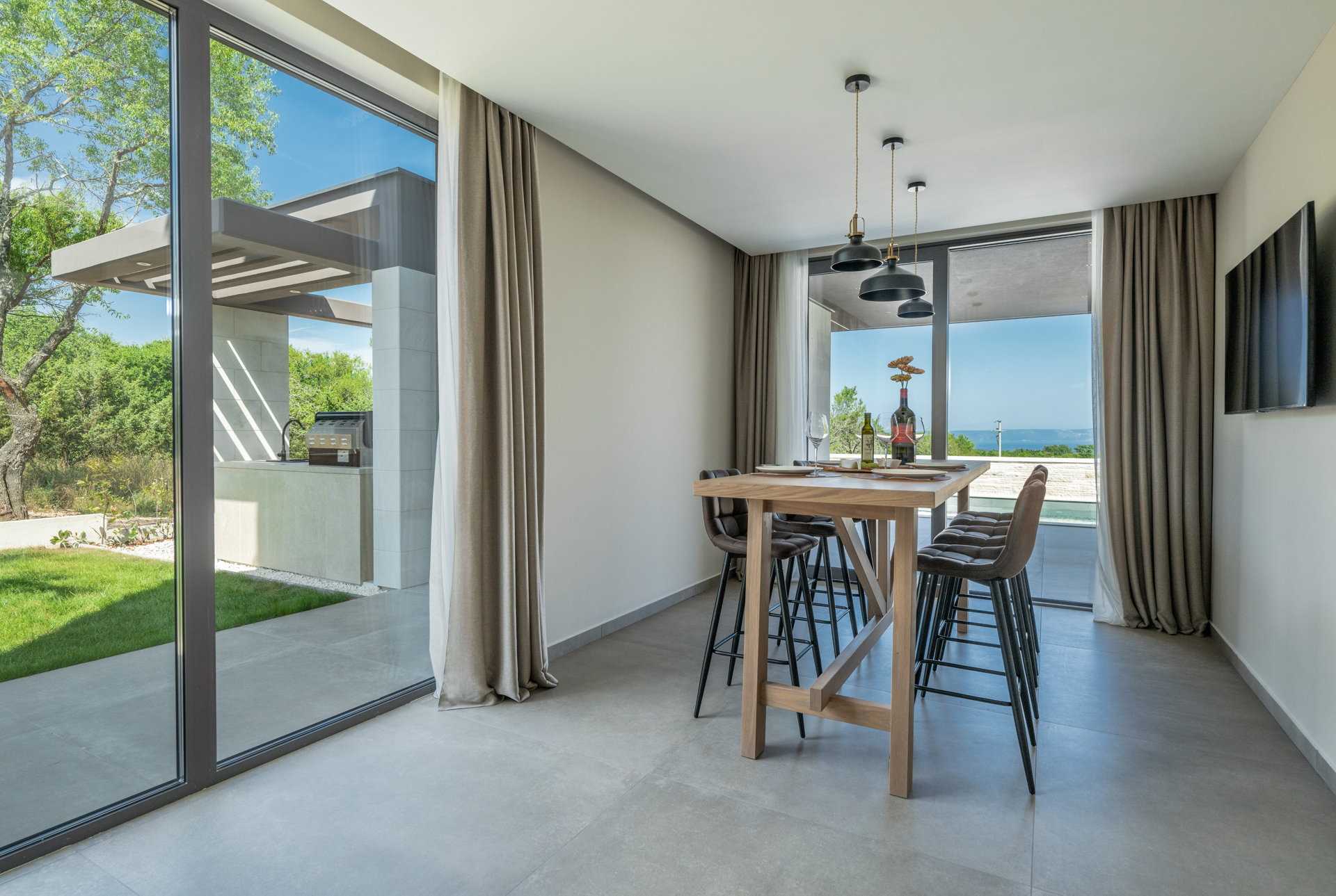 Luxury Villa Astra with Pool