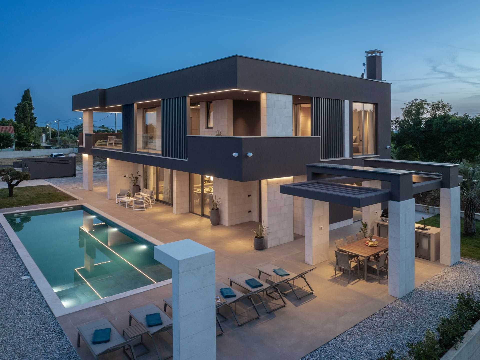 Luxury Villa Astra with Pool